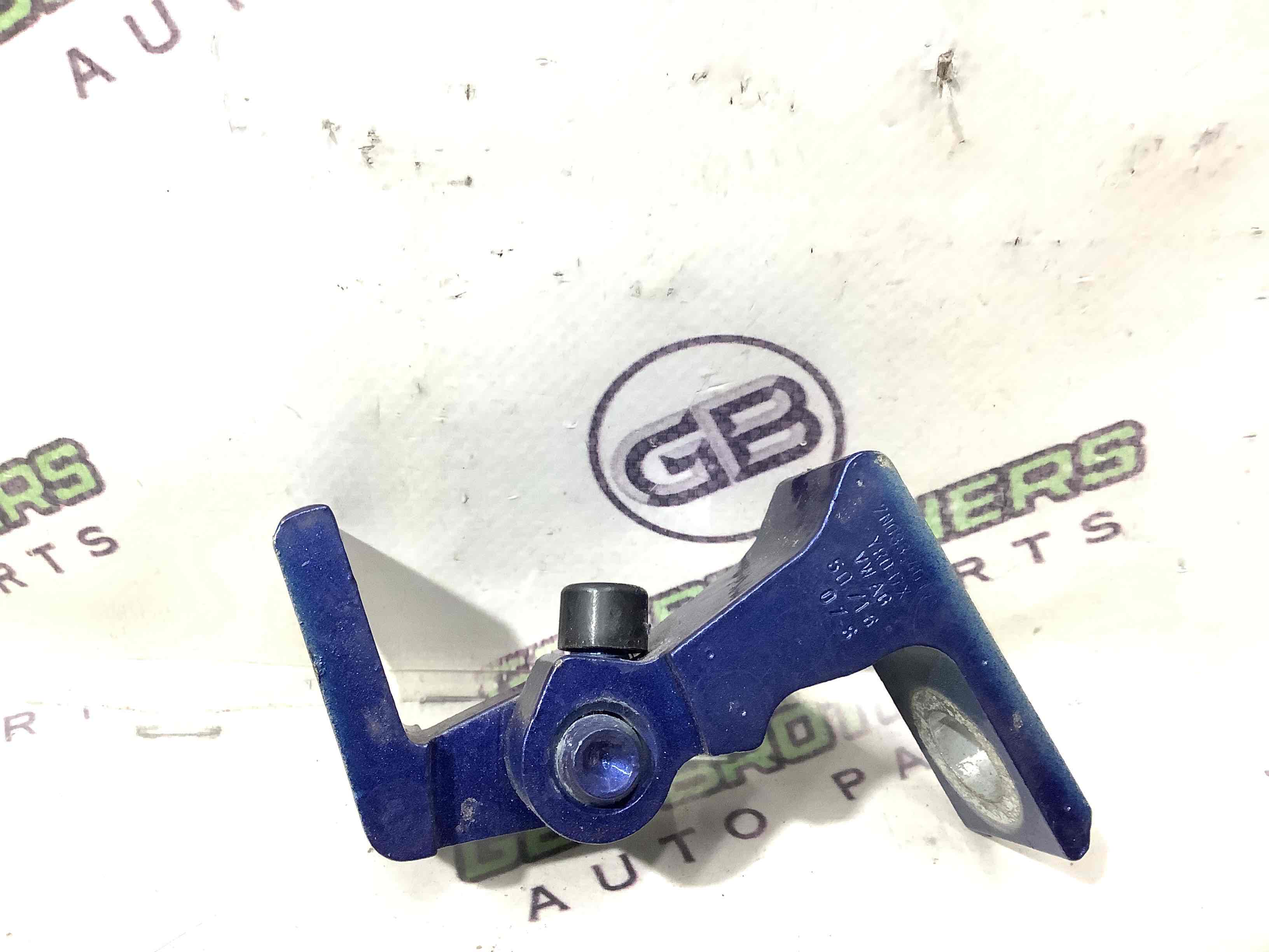 Петля двері, замок двері