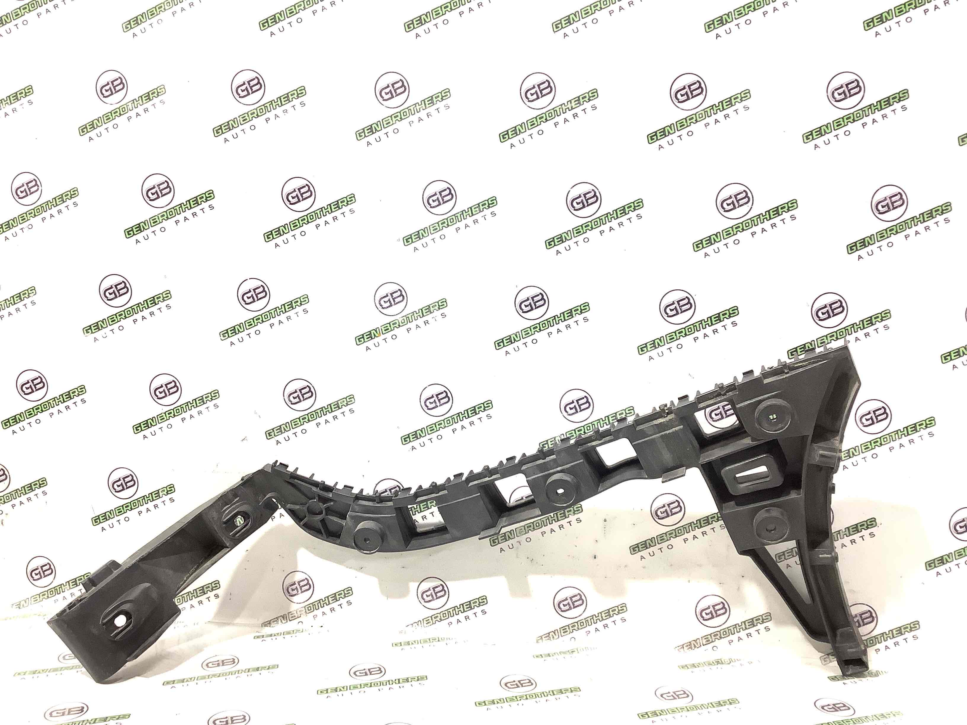 Кріплення заднього бампера ліве