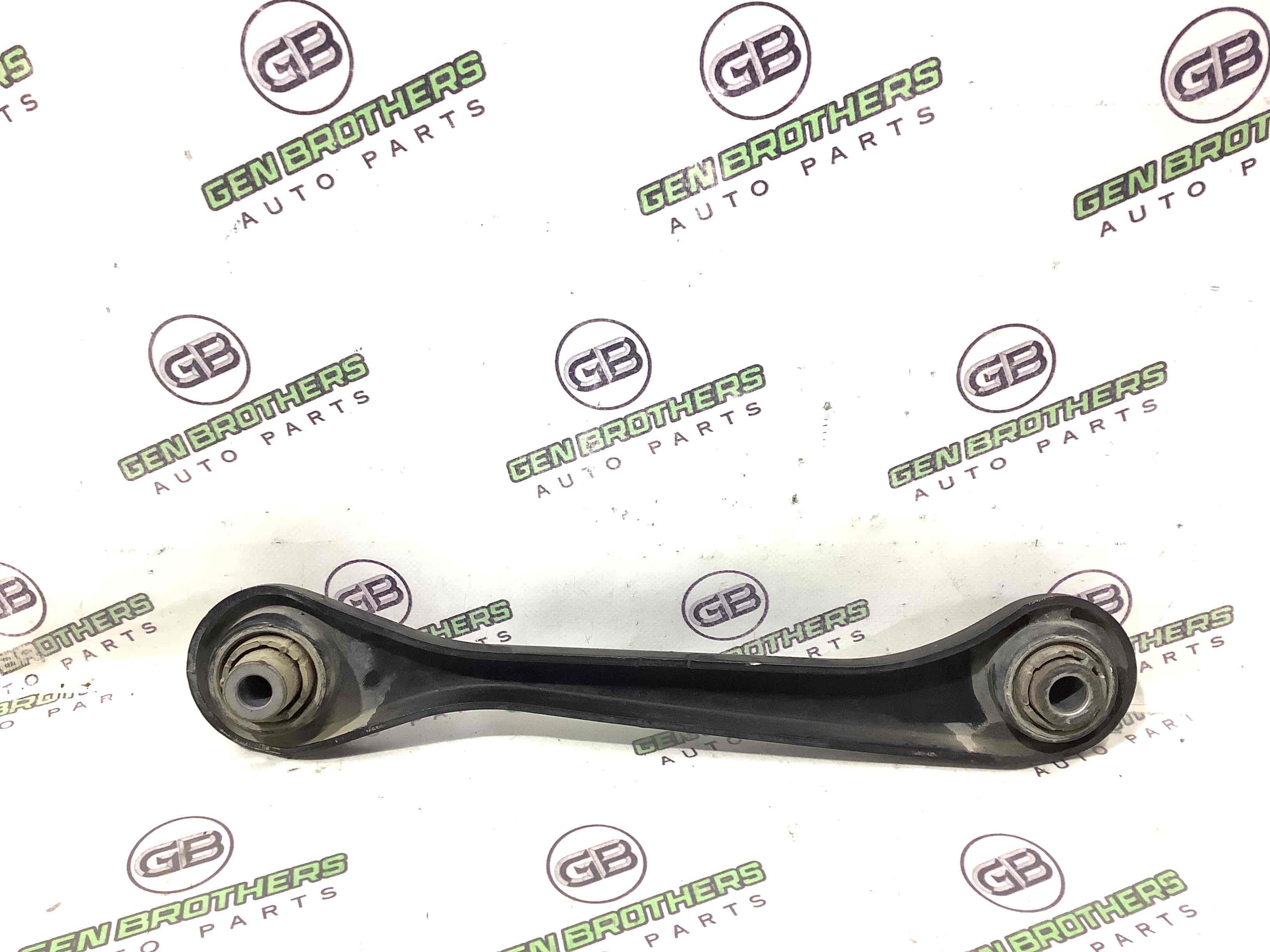 Важіль задній правий