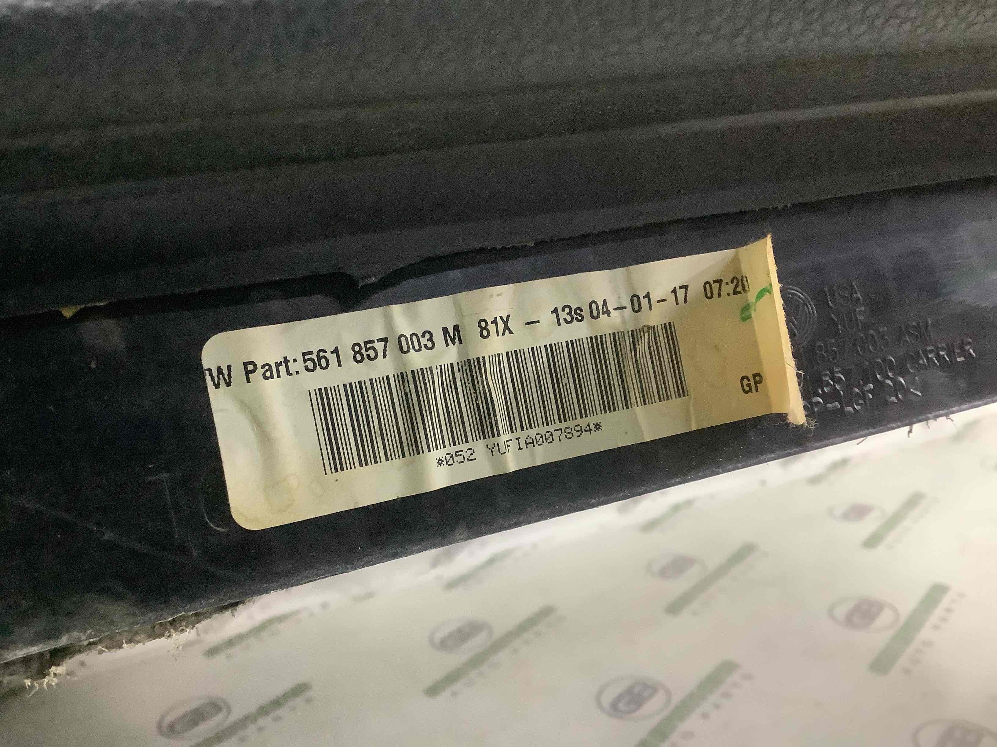 Панель передня салону торпедо