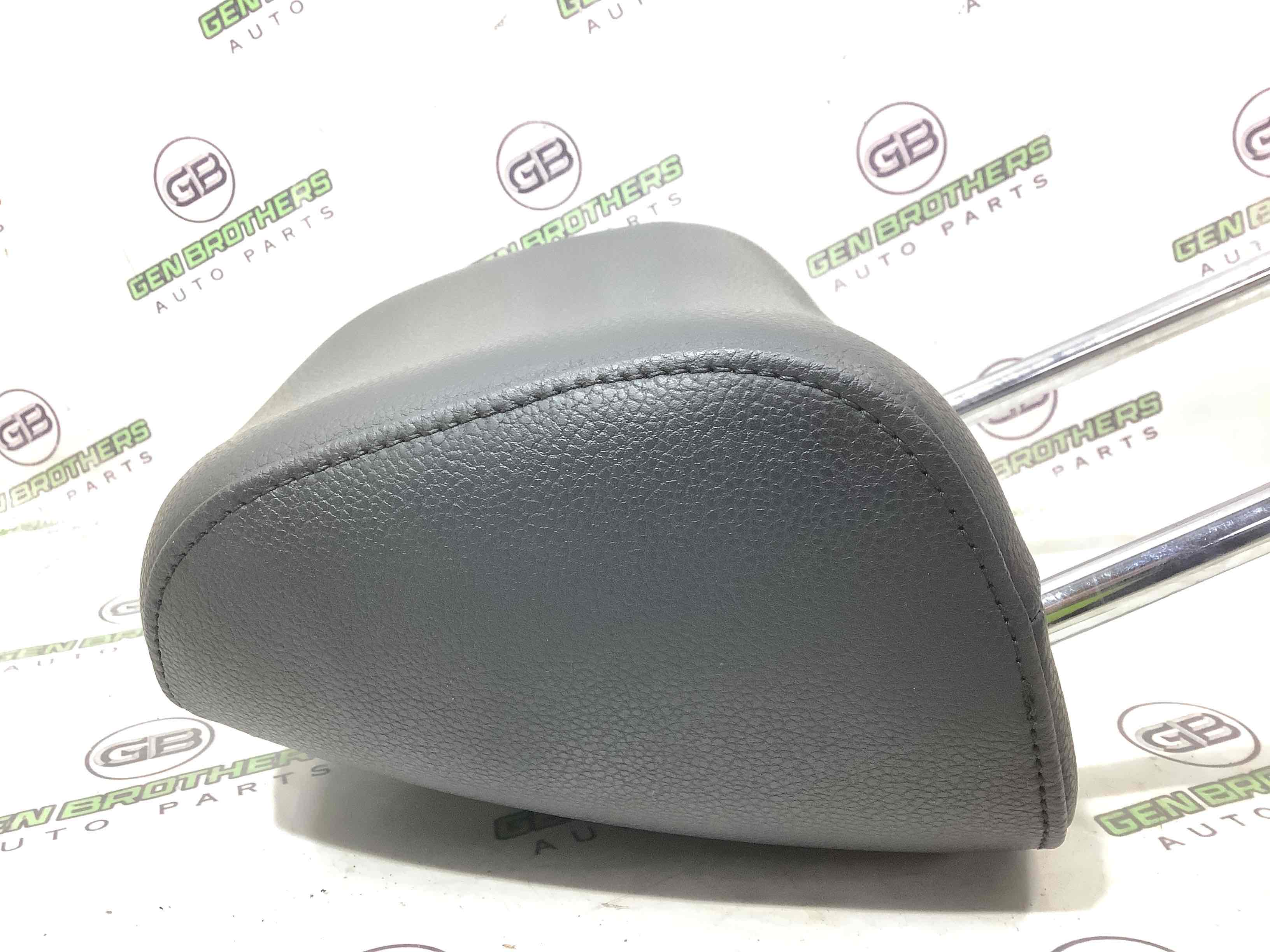 Підголівник