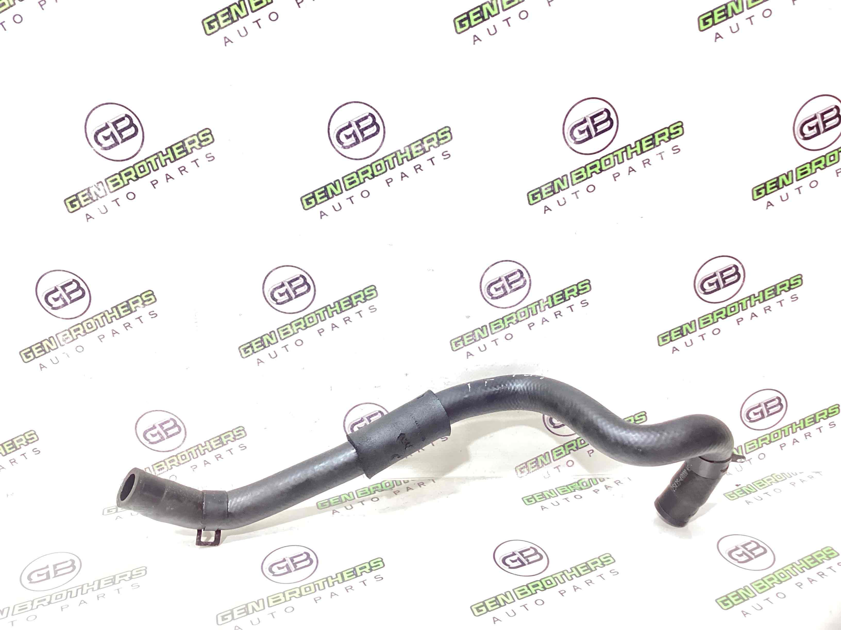 Патрубок трубопровід, шланг