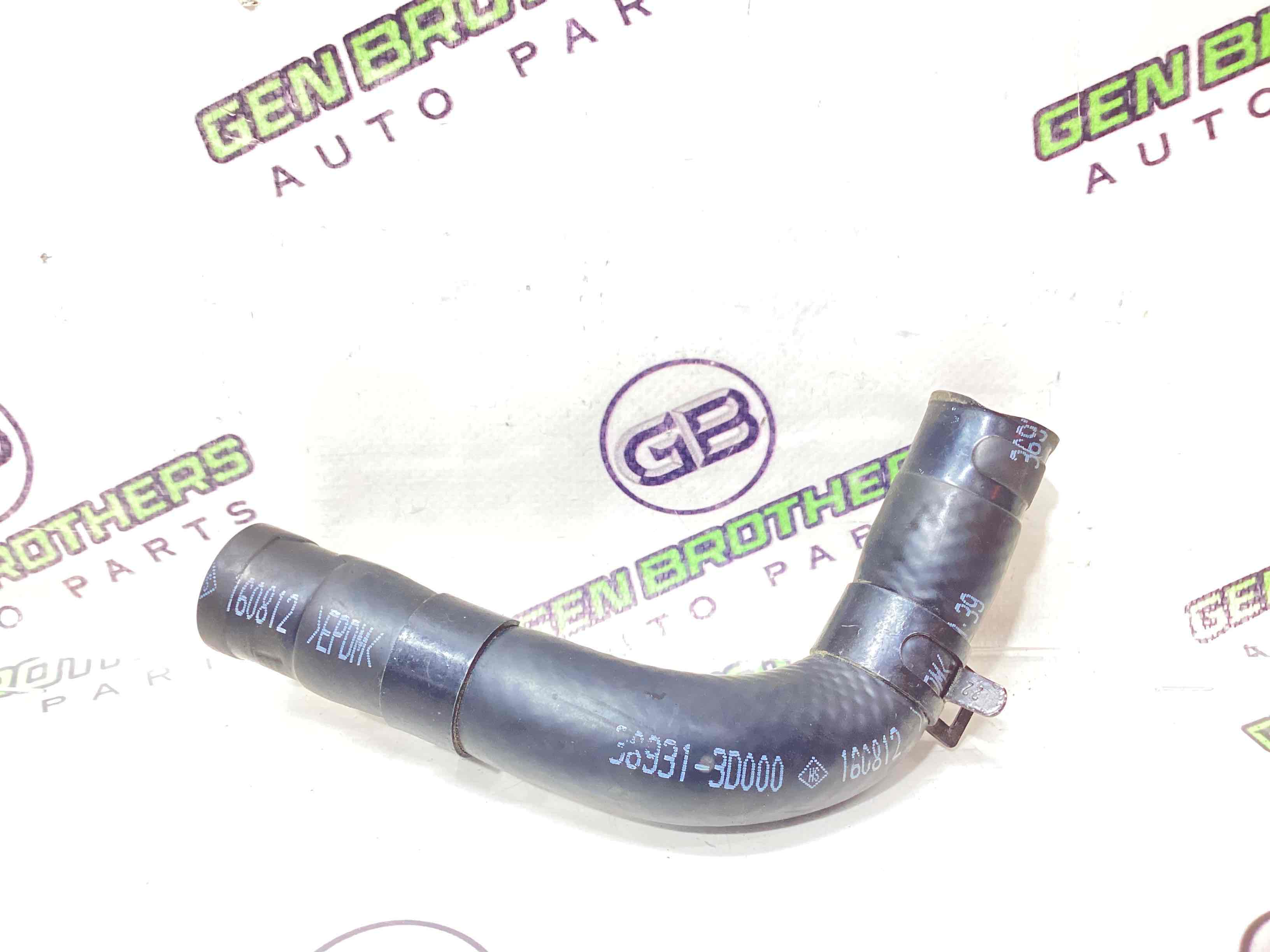 Патрубок трубопровід, шланг