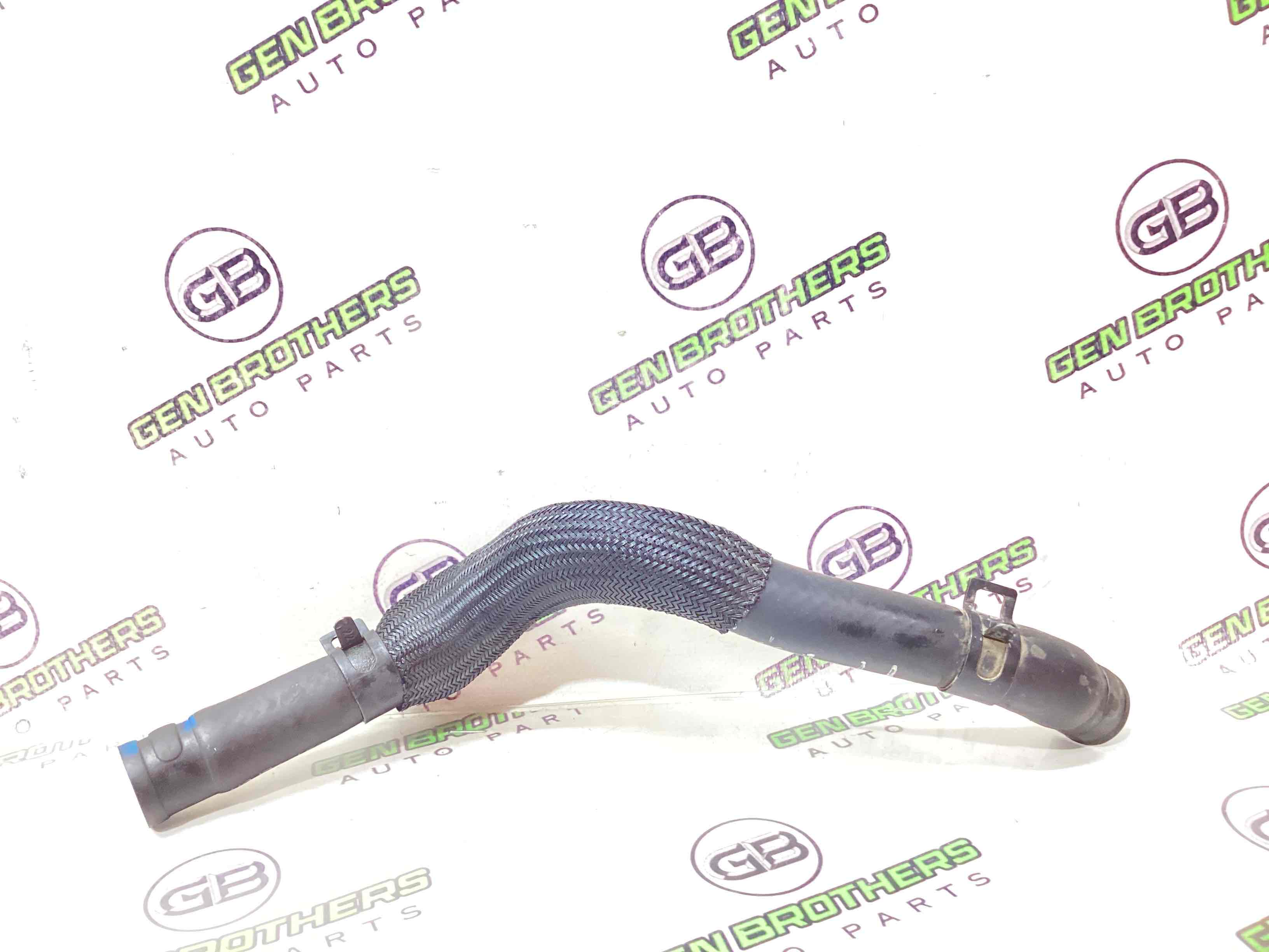 Патрубок трубопровід, шланг