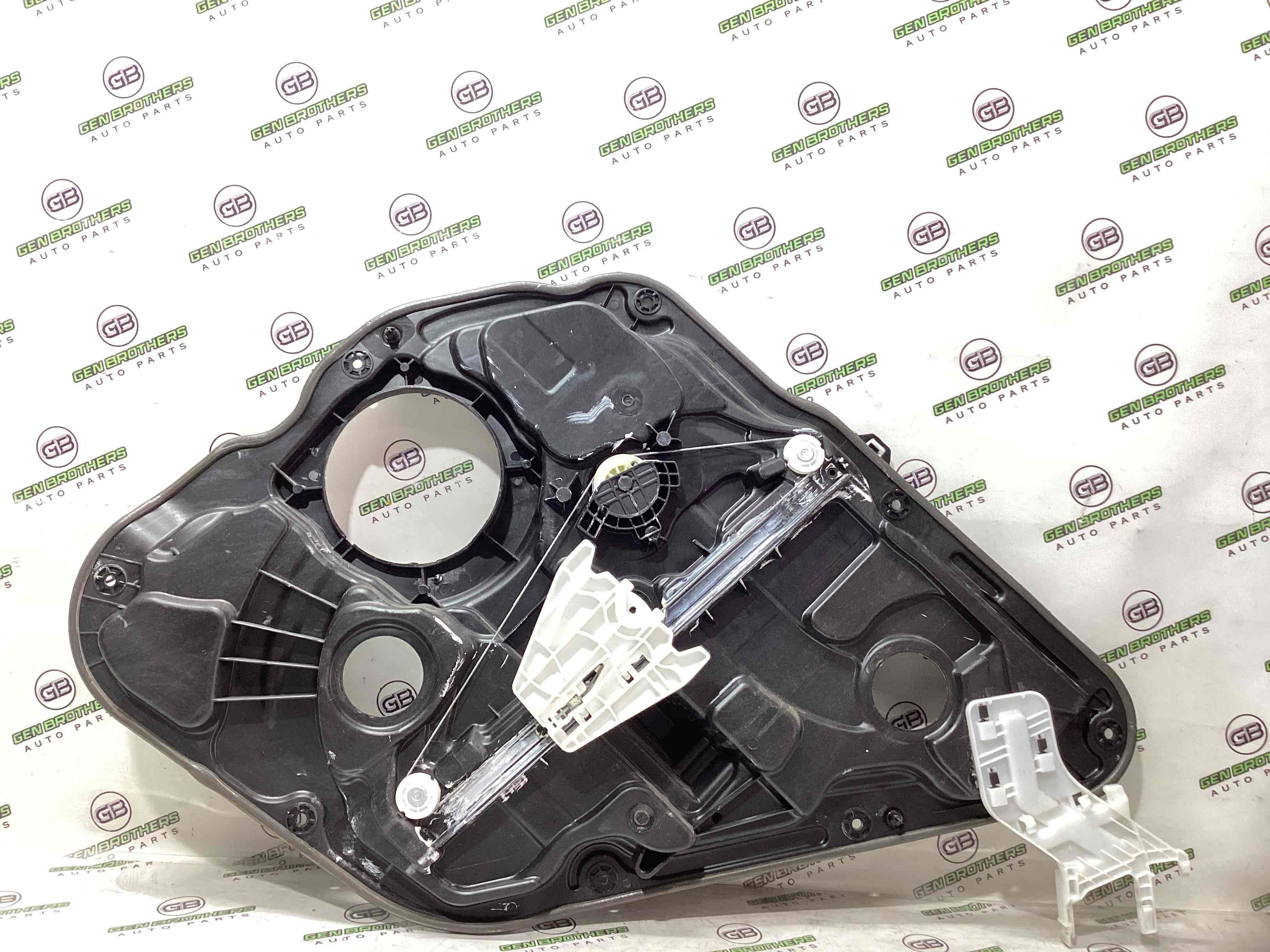 Склопідйомник задній лівий