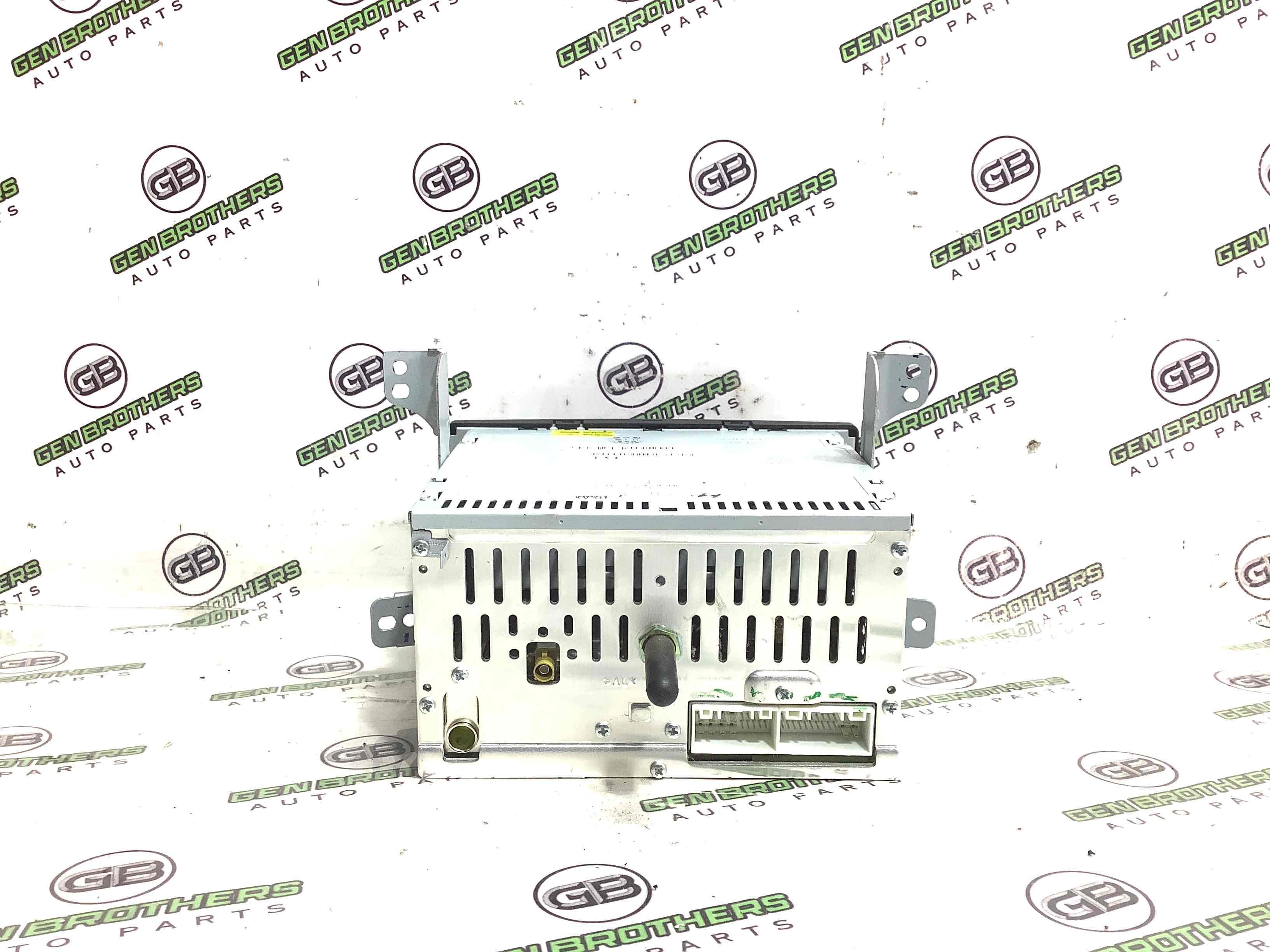 Блок радіо, зв'язку, магнітола, орган упр.