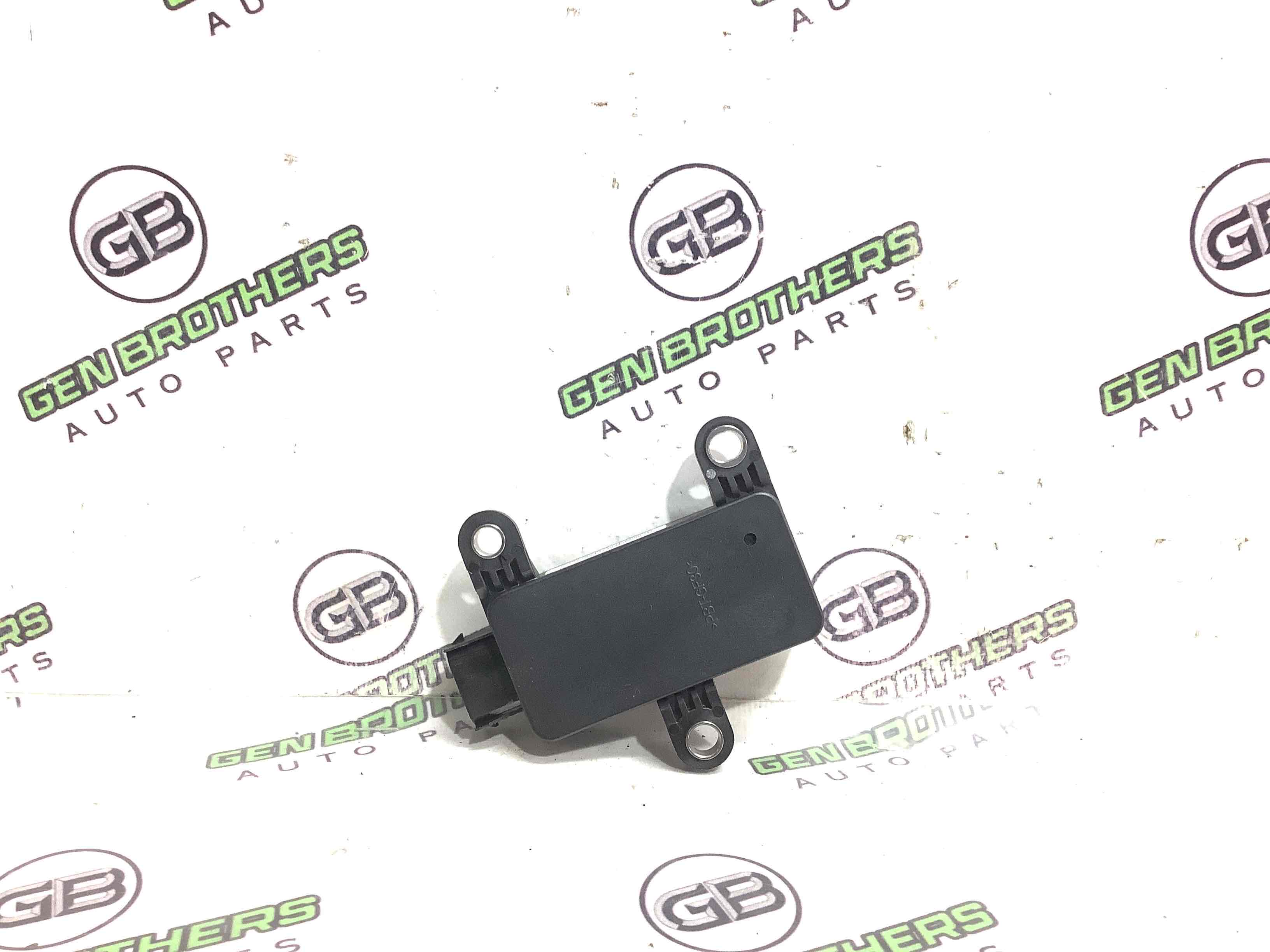 Датчик поперечного прискорення