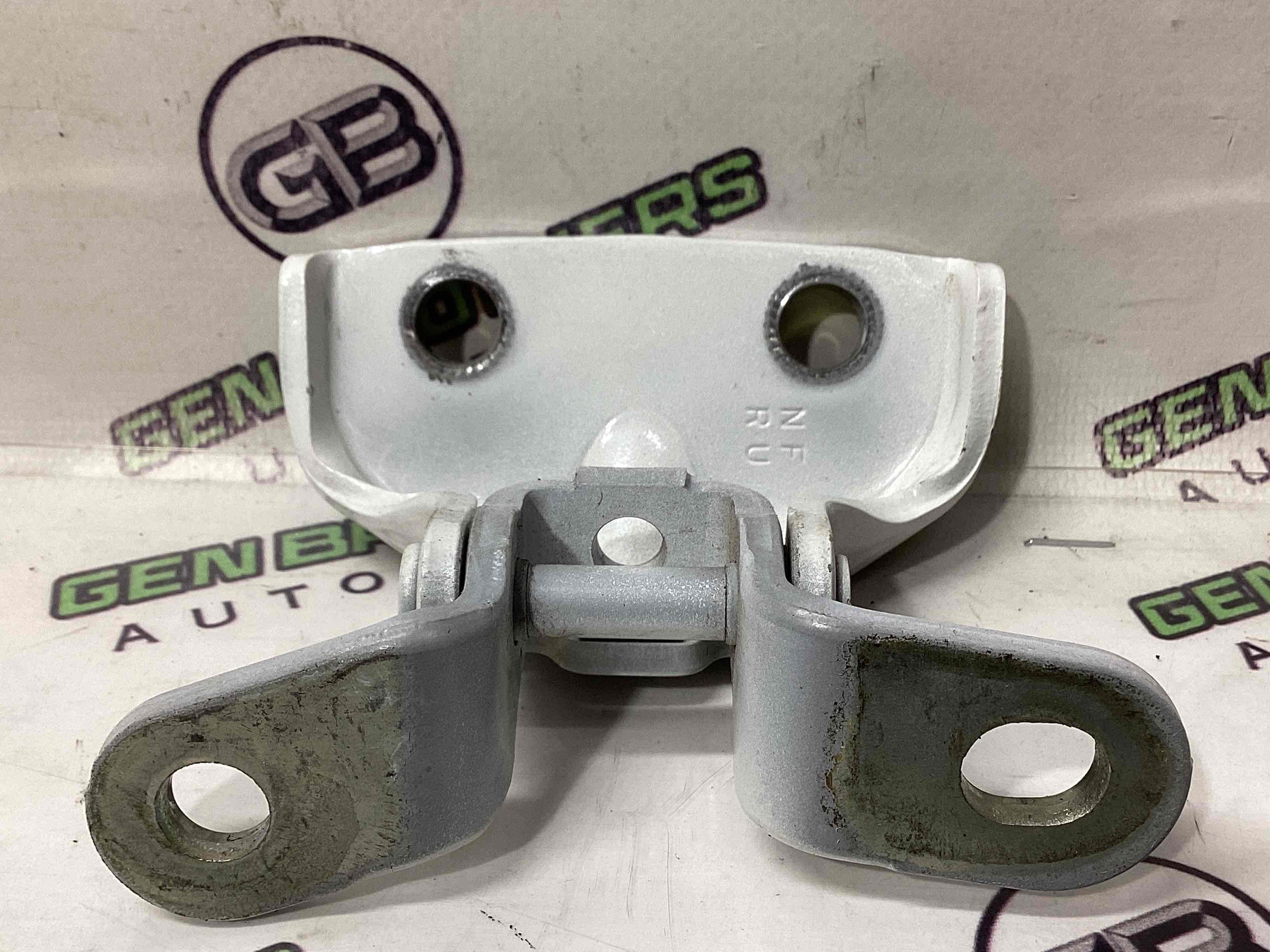 Петля двері, замок двері