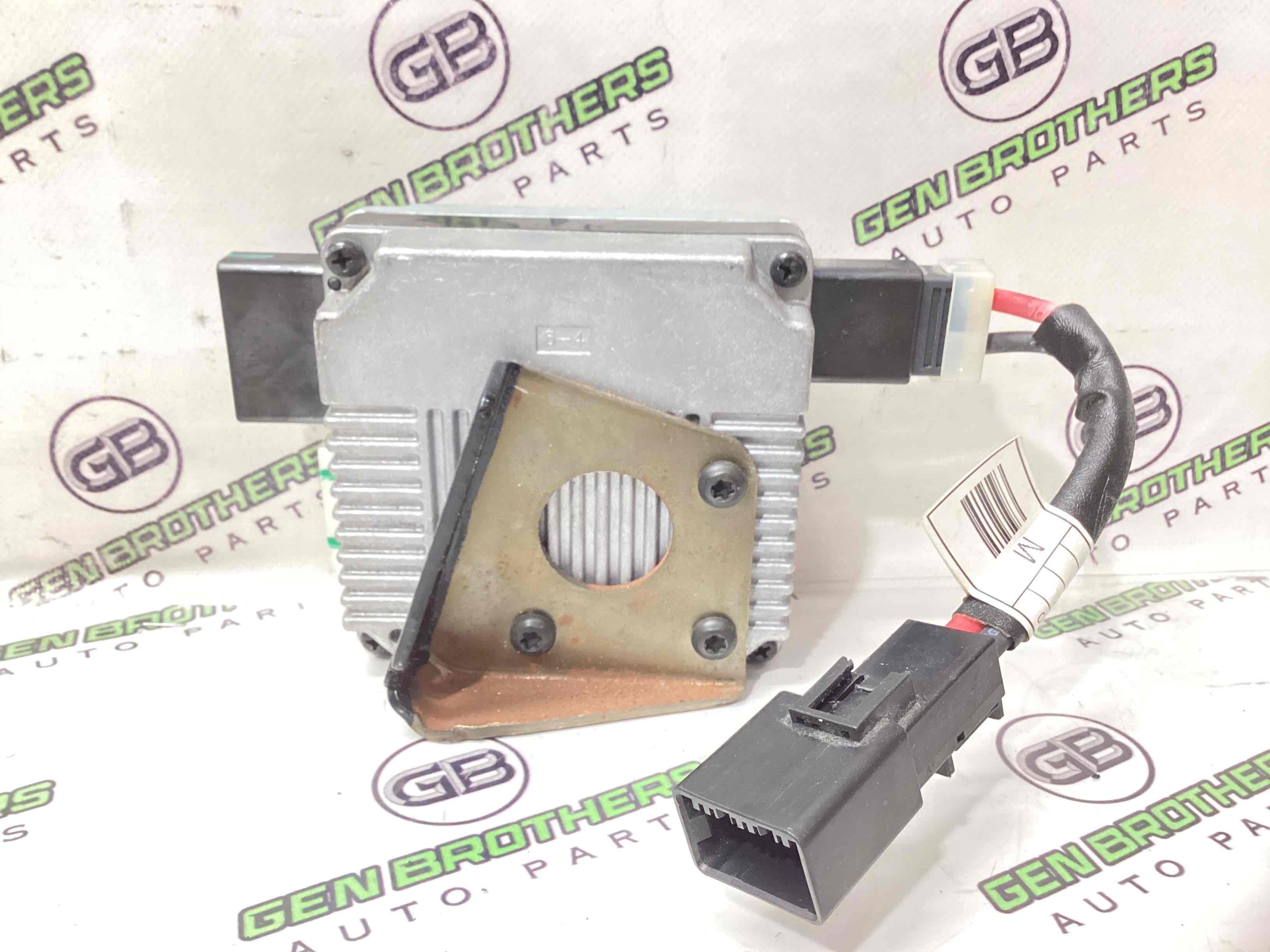 Блок керування електропідсилювачем керма