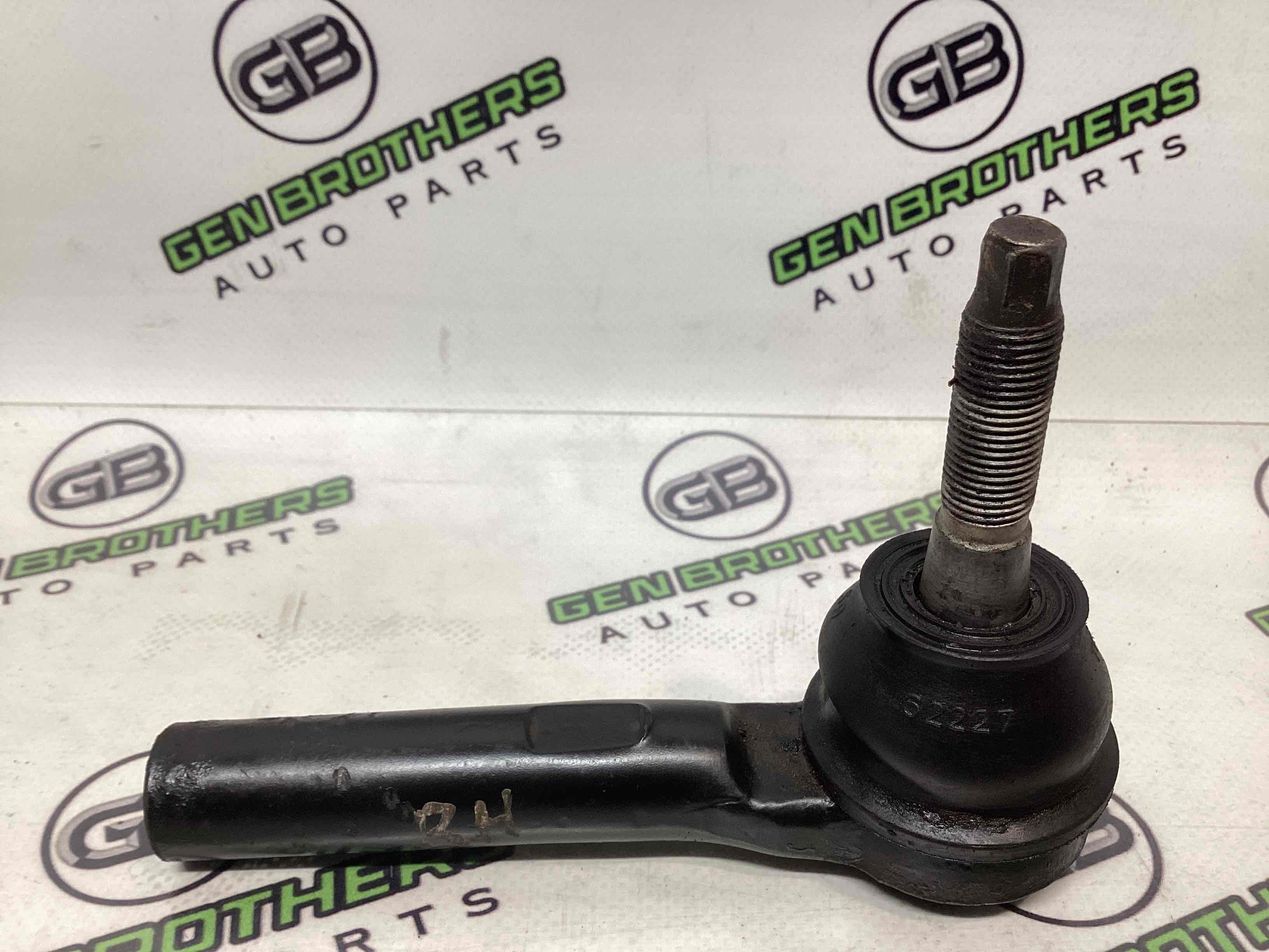 Тяга рульова, наконечник