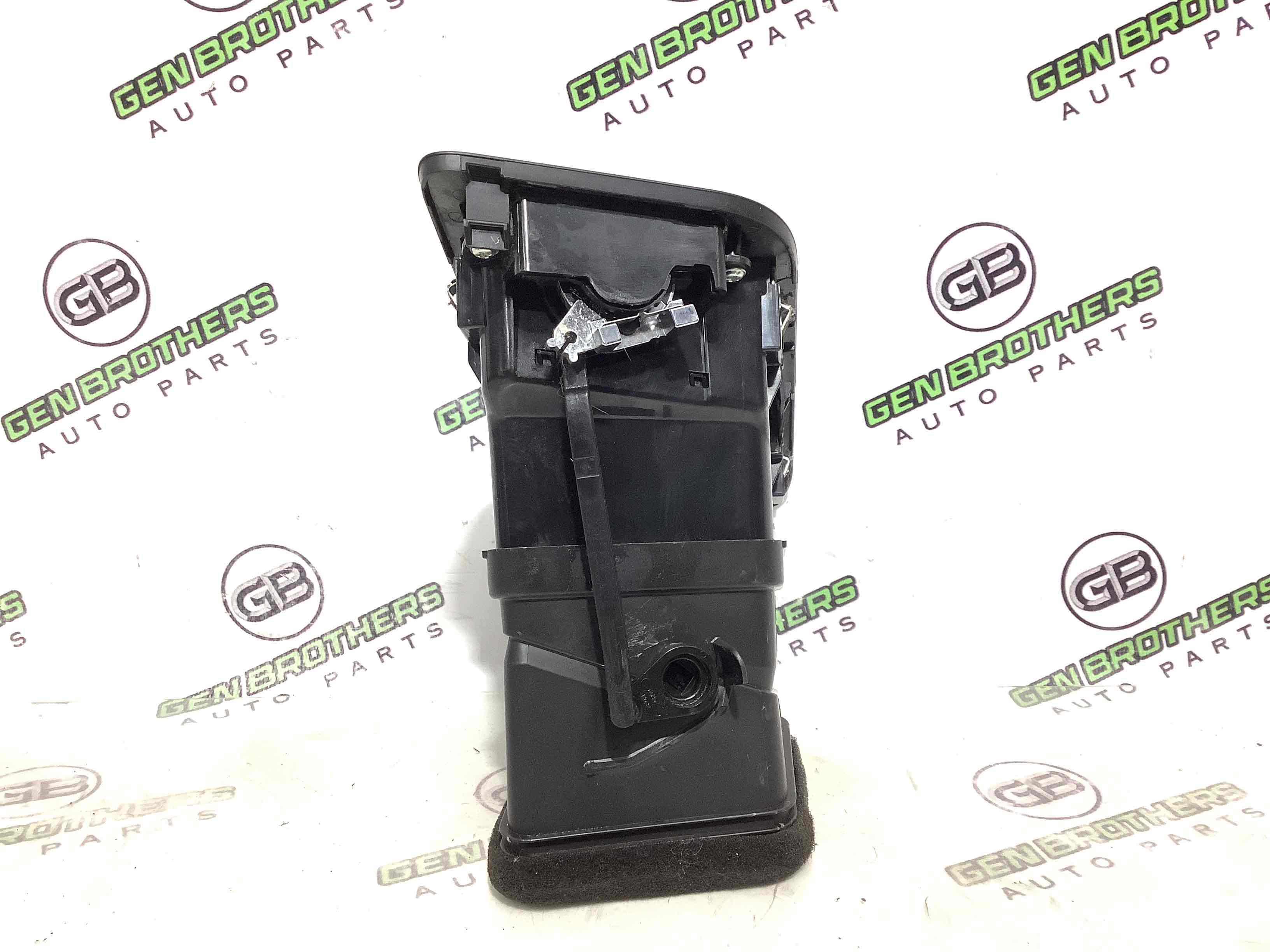 Дефлектор обдува салона