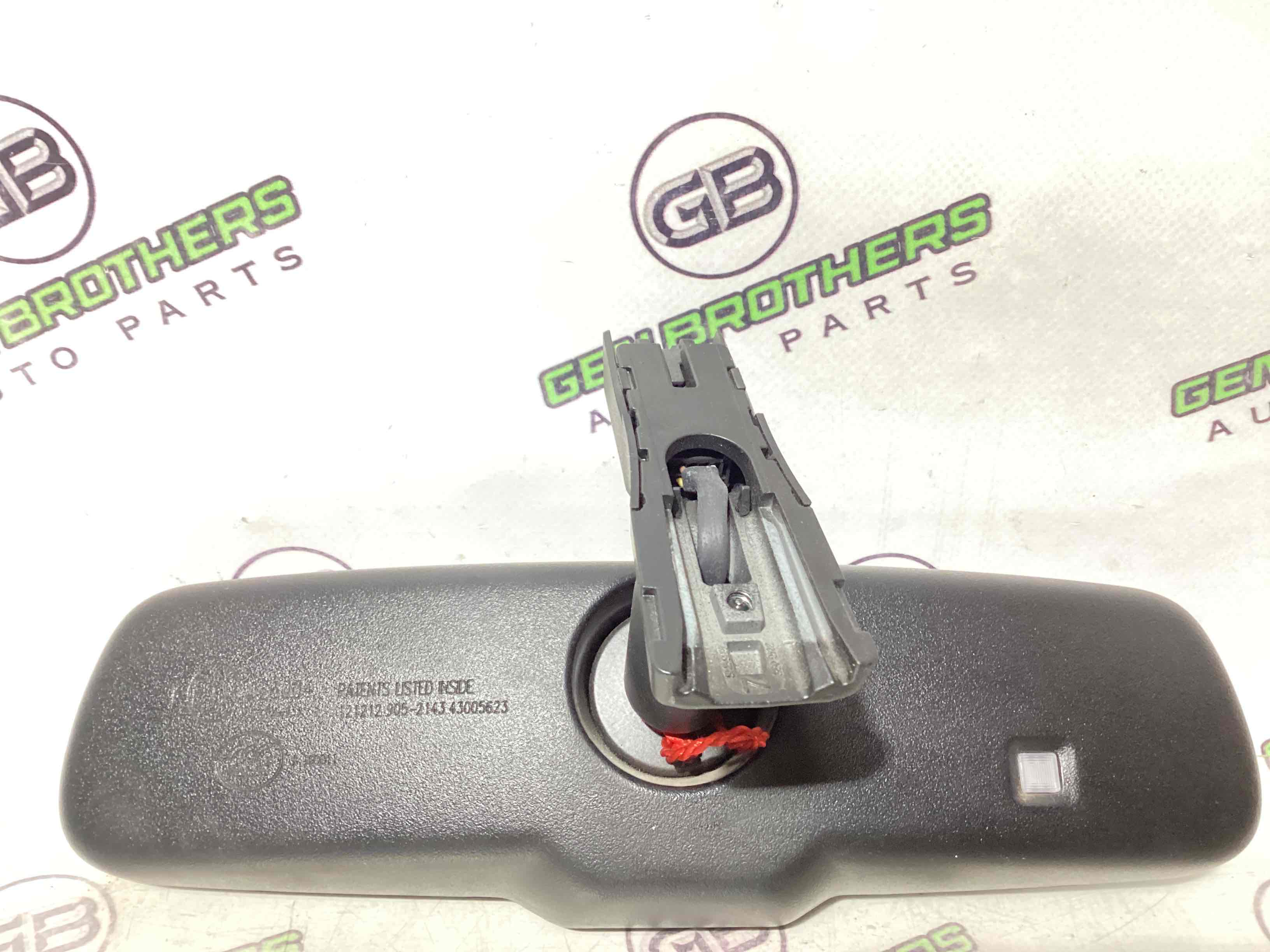 Дзеркало салону, корпус, кріплення, накладка