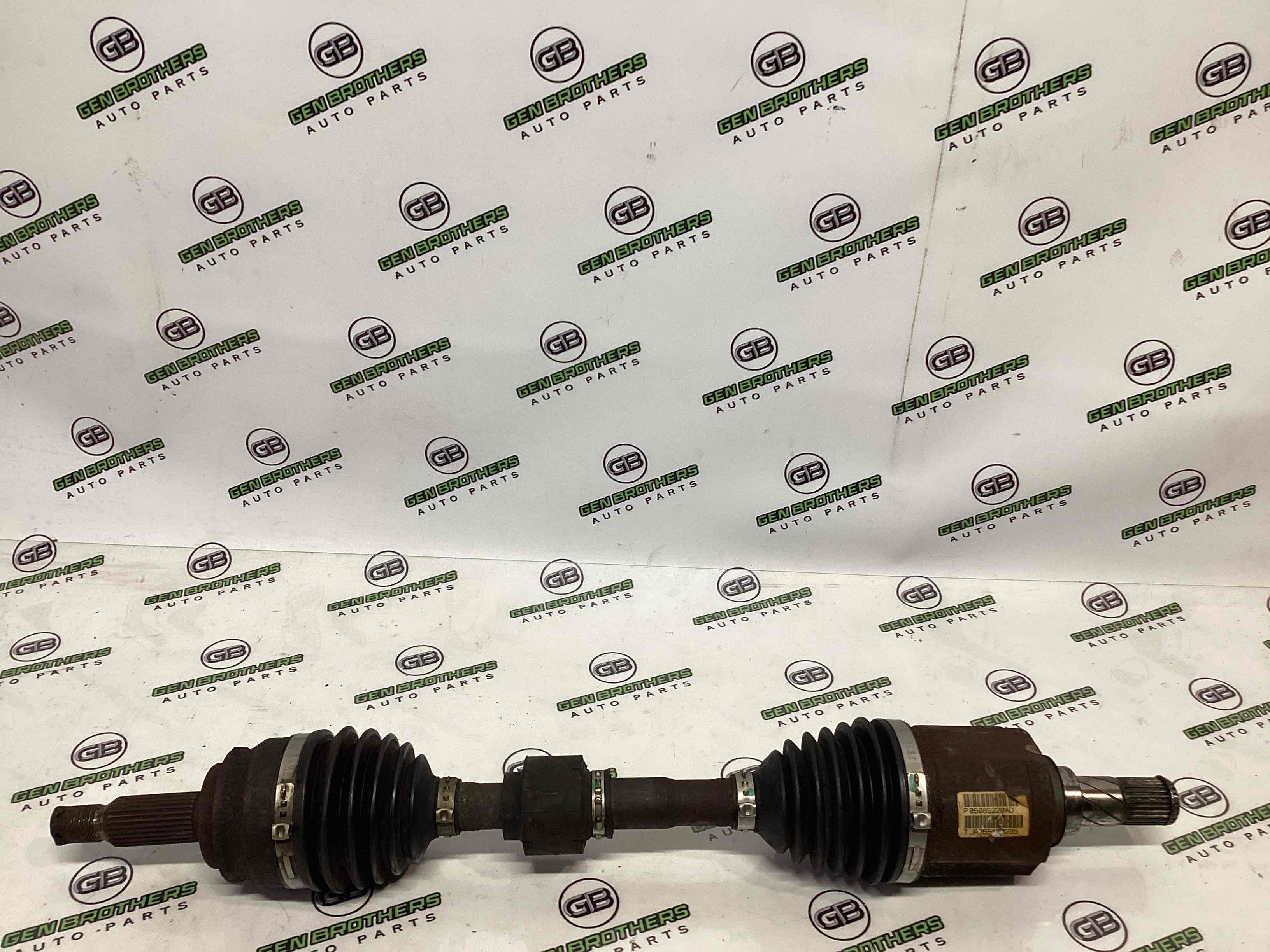 Піввісь передня ліва привідний вал, ШРУС