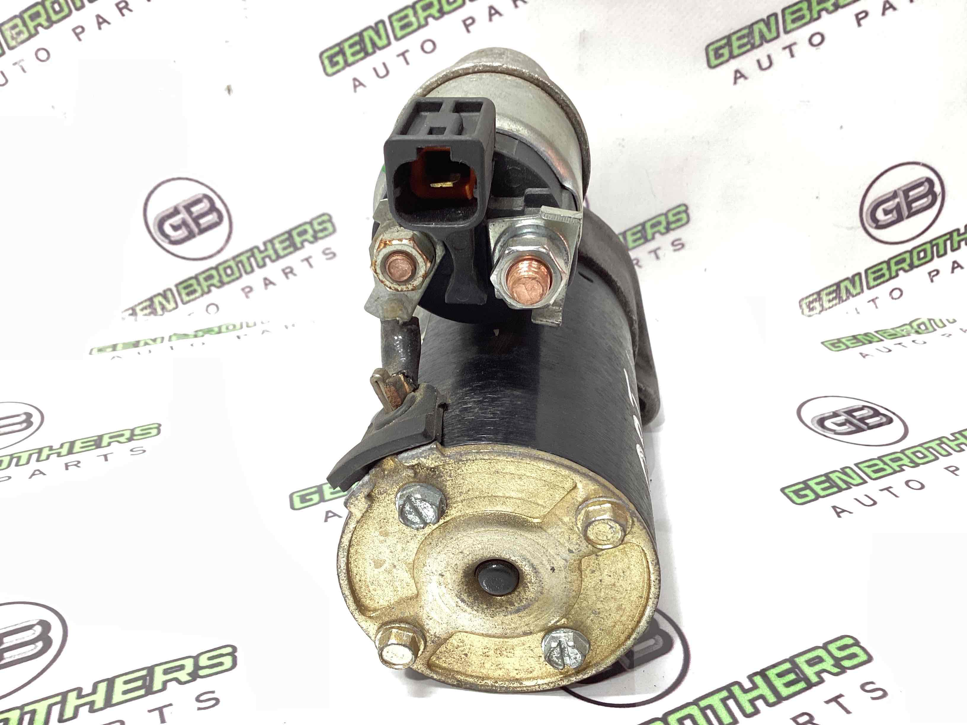 Стартер, кронштейн стартера