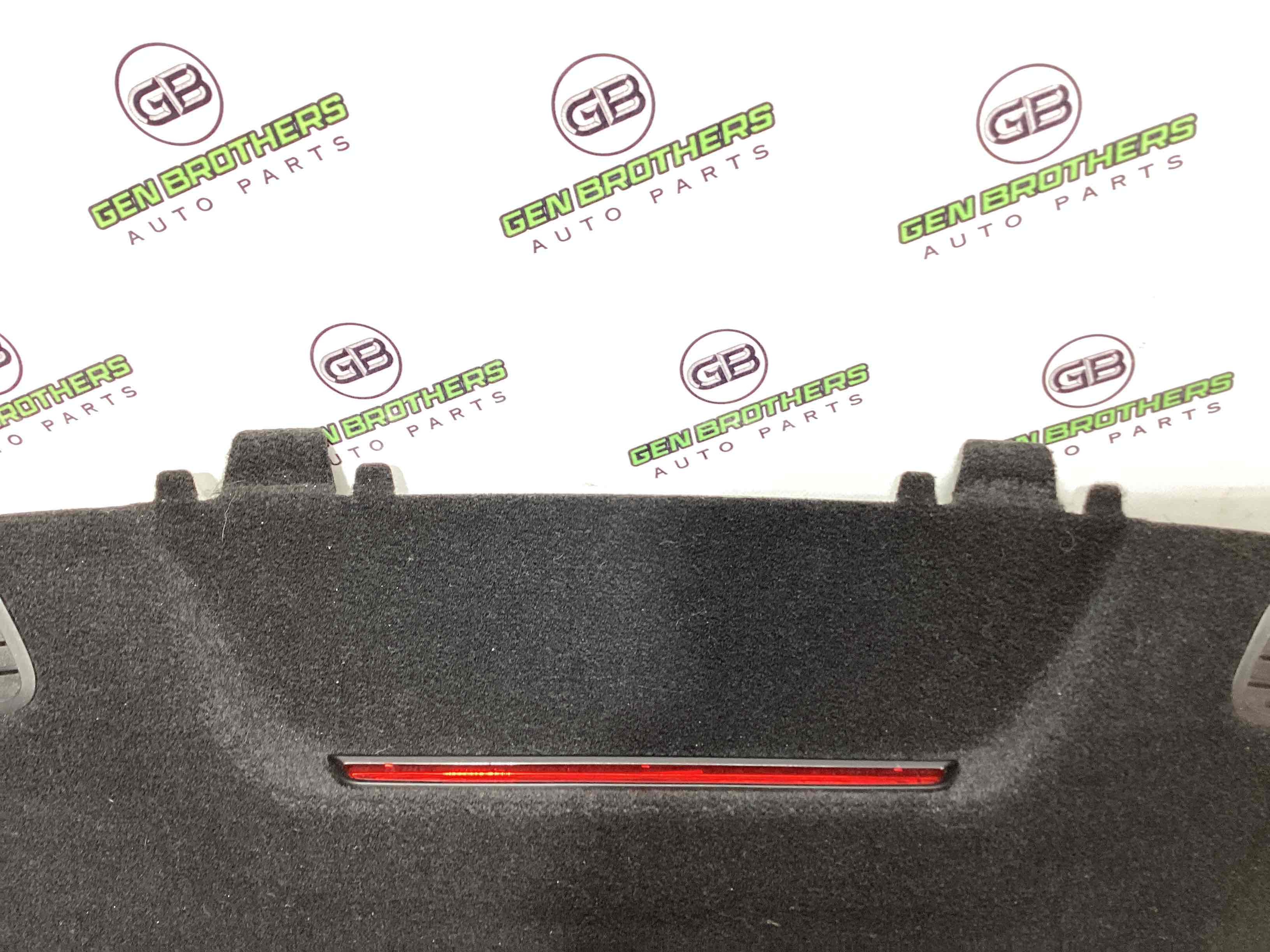 Обшивка задней полки