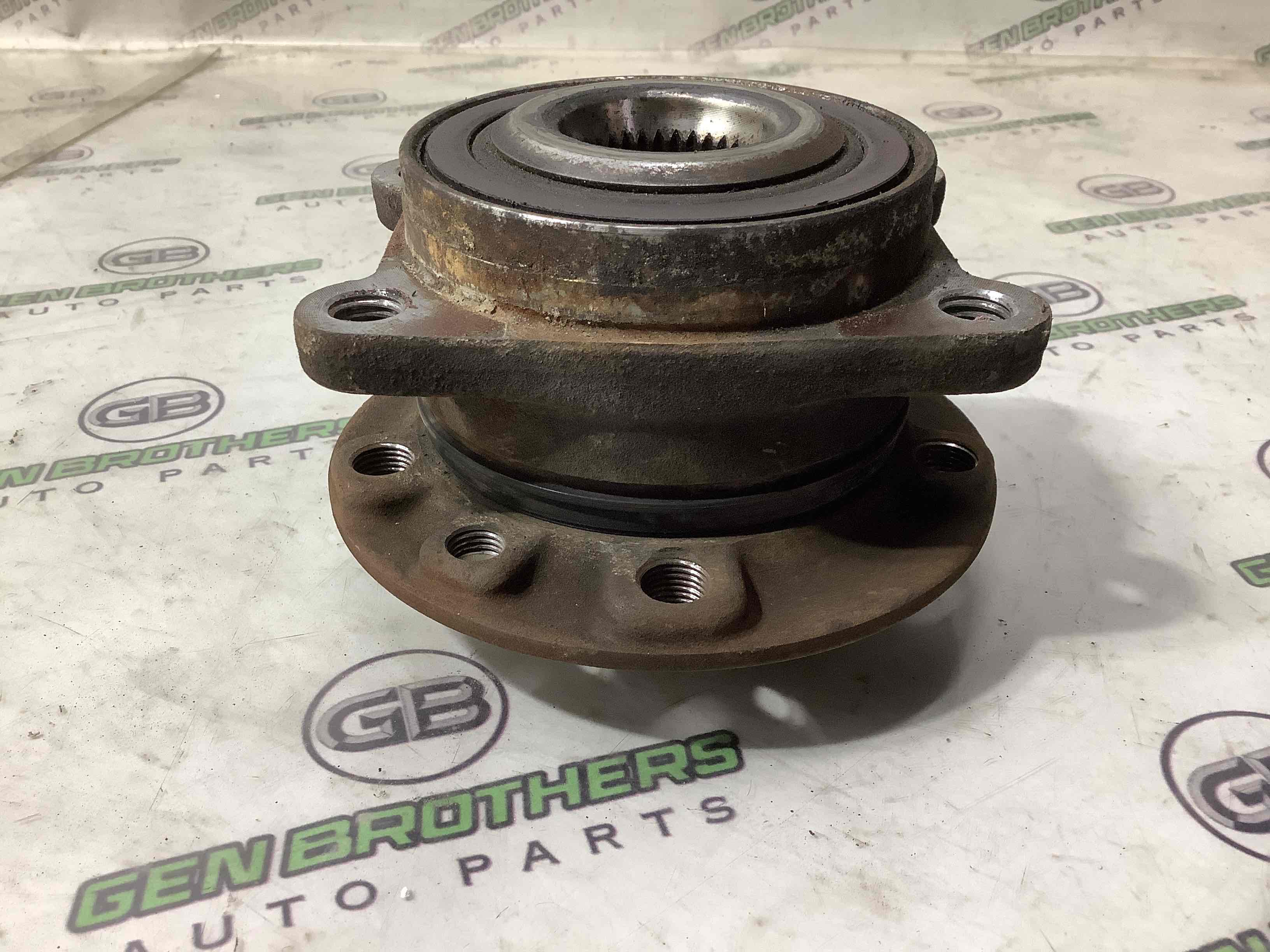 Ступиця передня