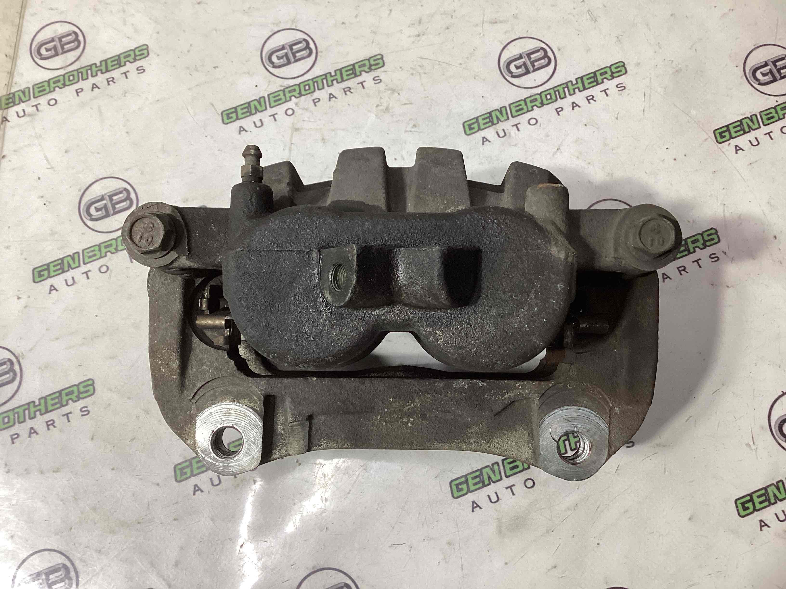 Супорт передній лівий