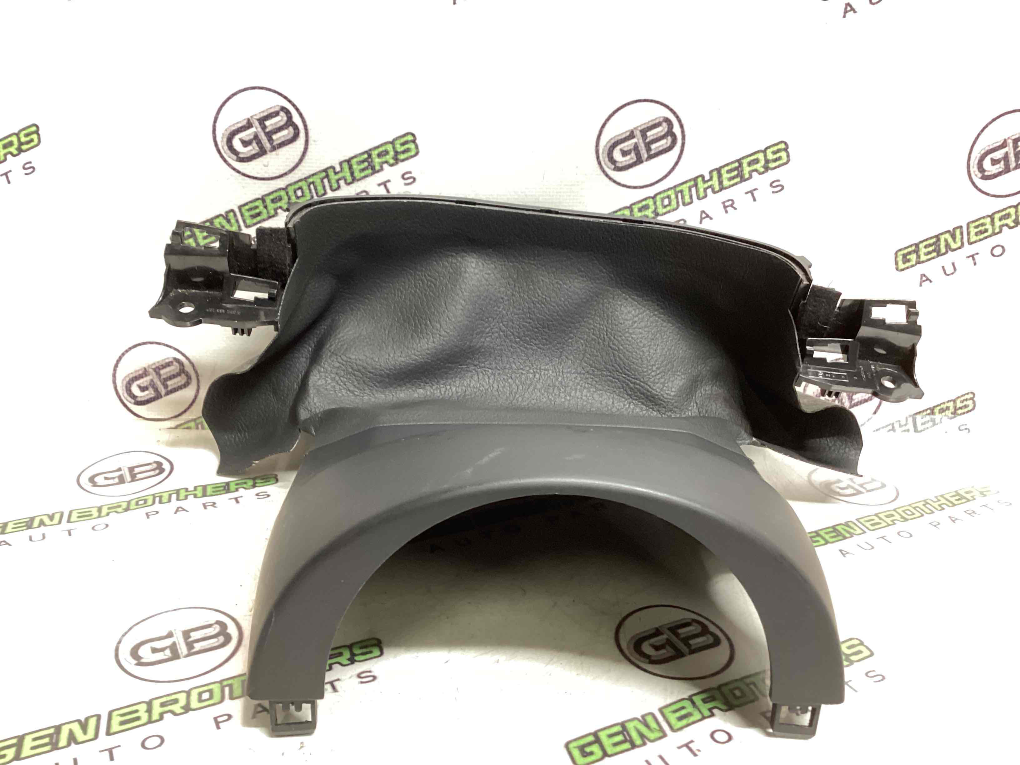 Оздоблення керма та кермової колонки