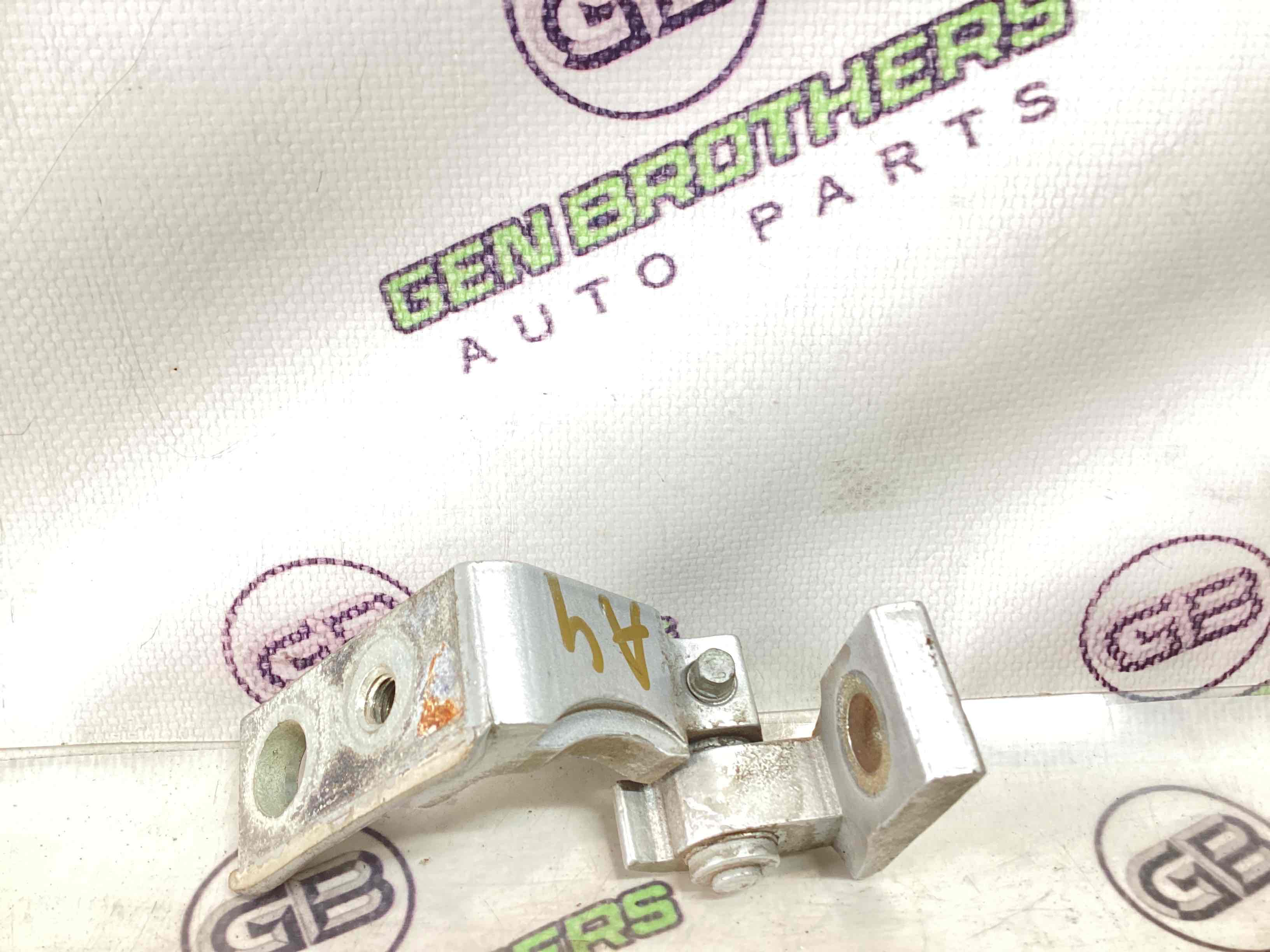 Петля двері, замок двері