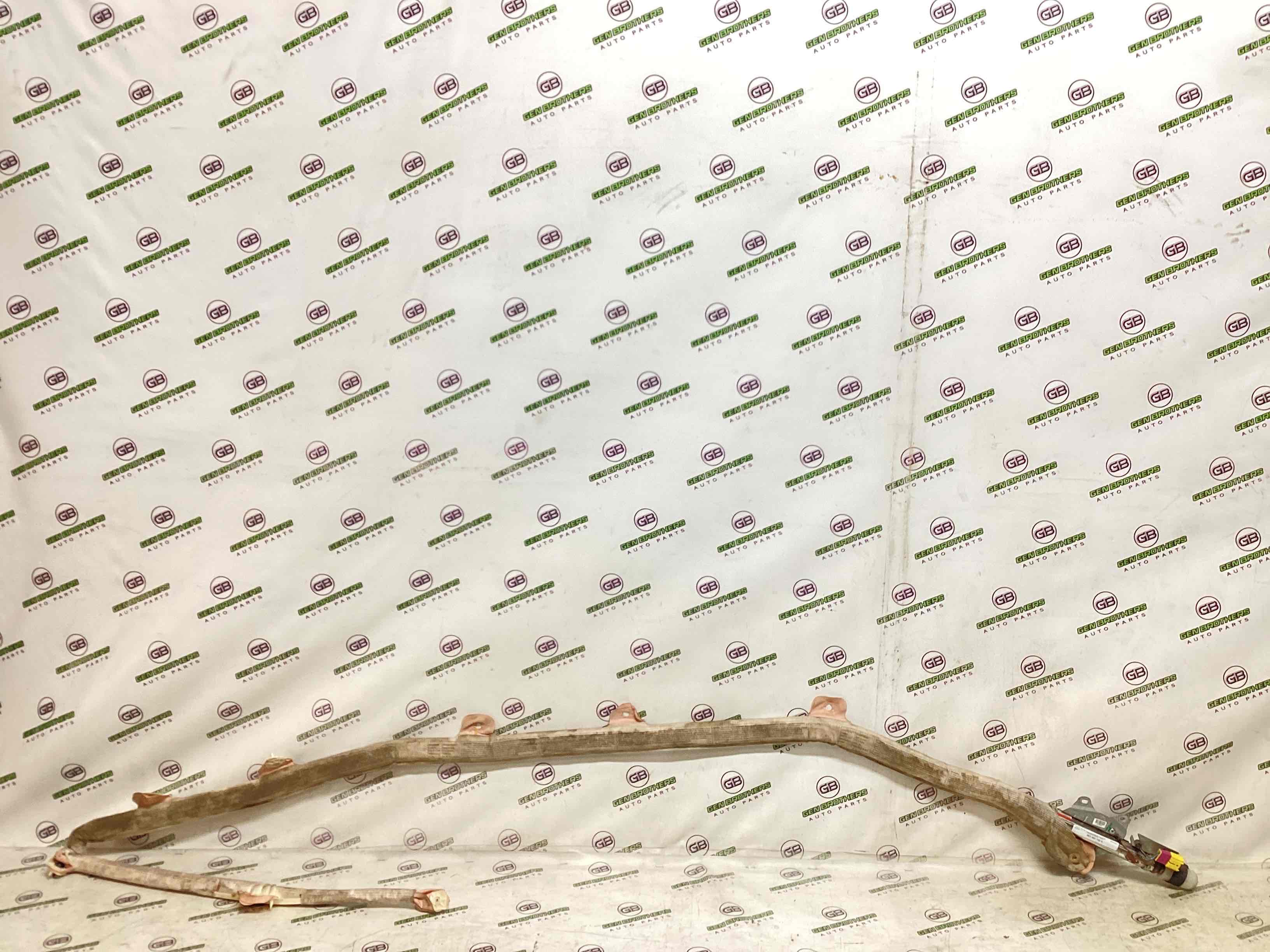 Подушка безпеки збоку шторка