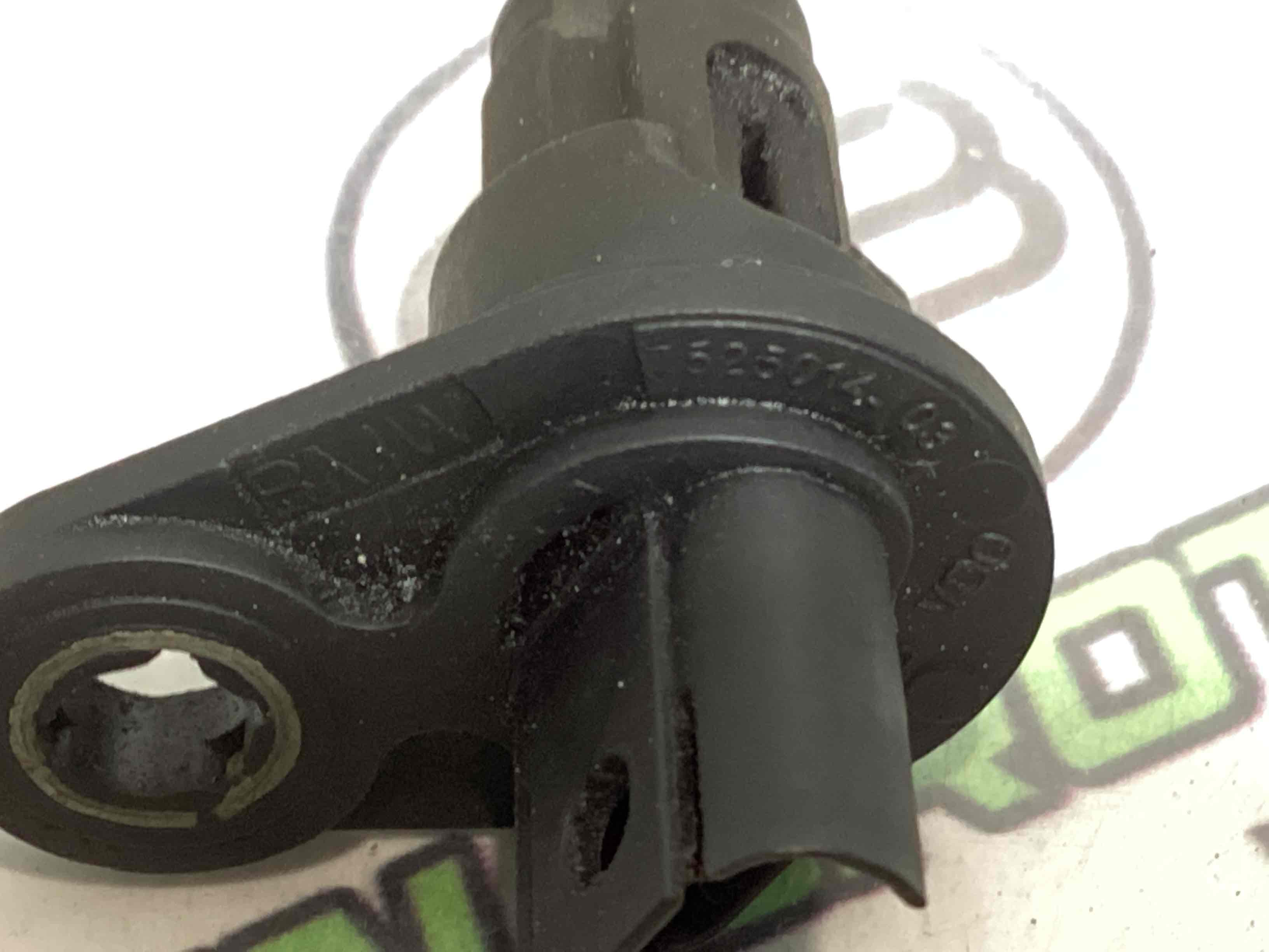 Датчик положення розподільного валу