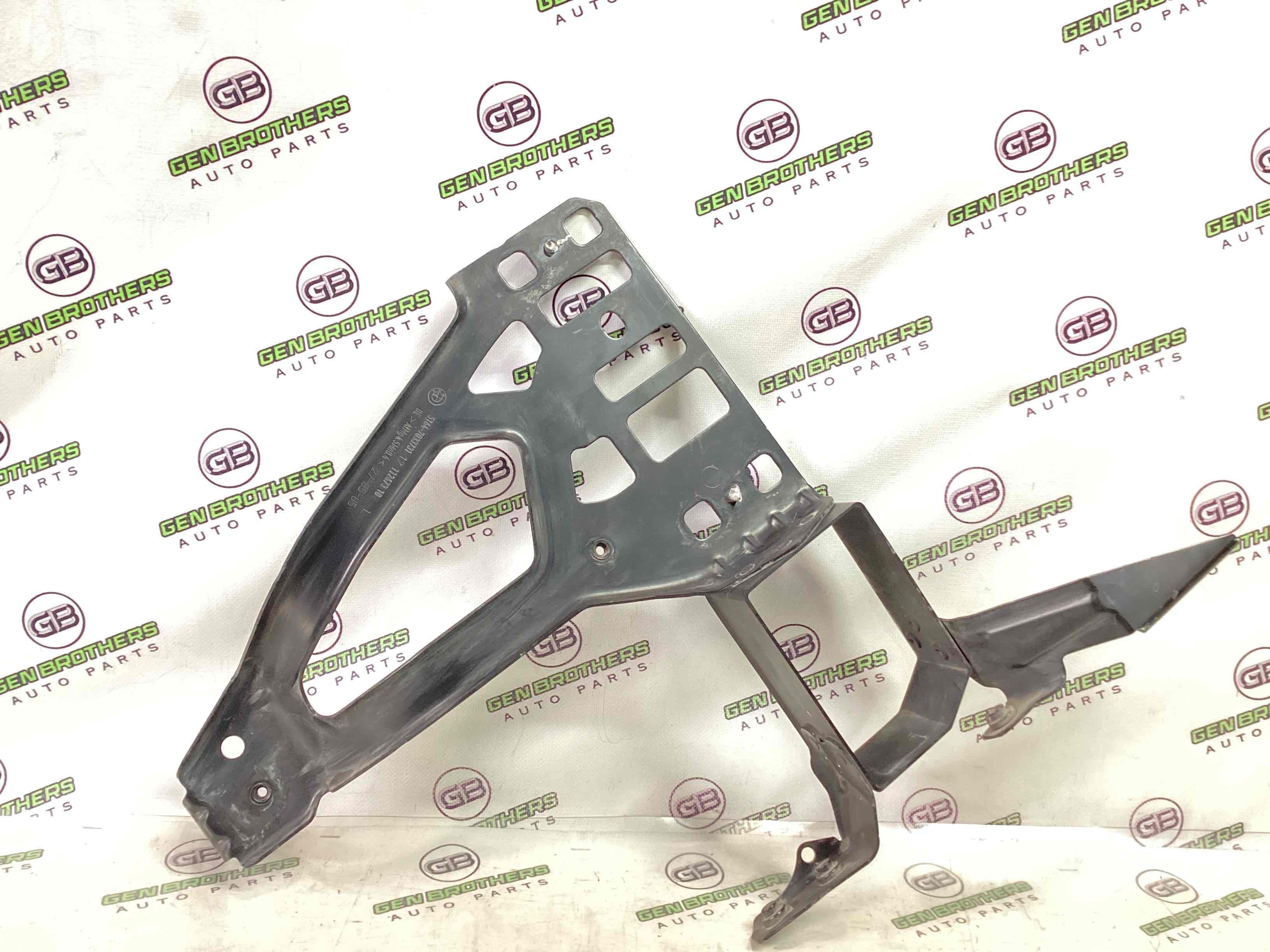 Окуляр передній