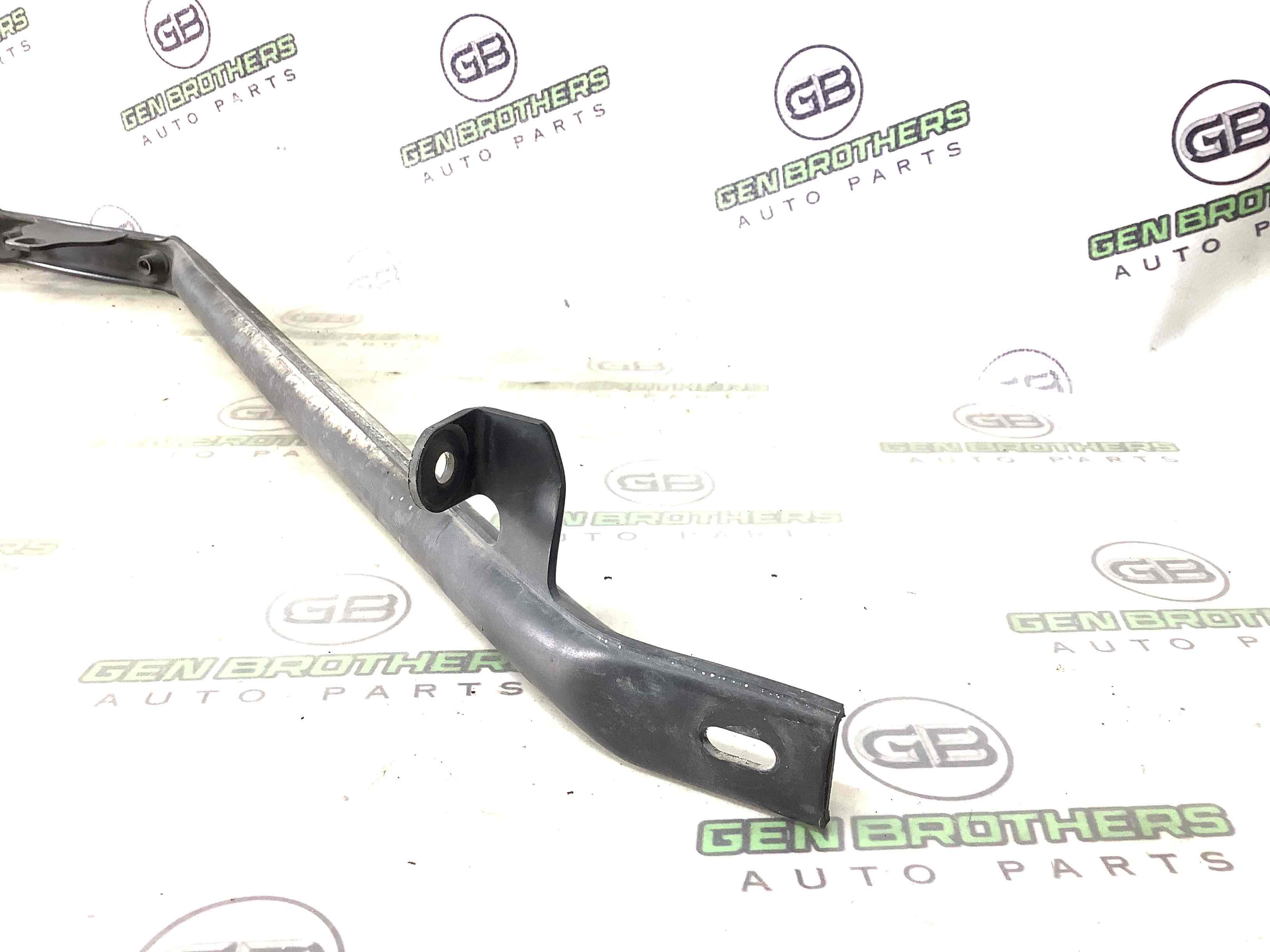 Підсилювач кузова (розпор чашок склянок)