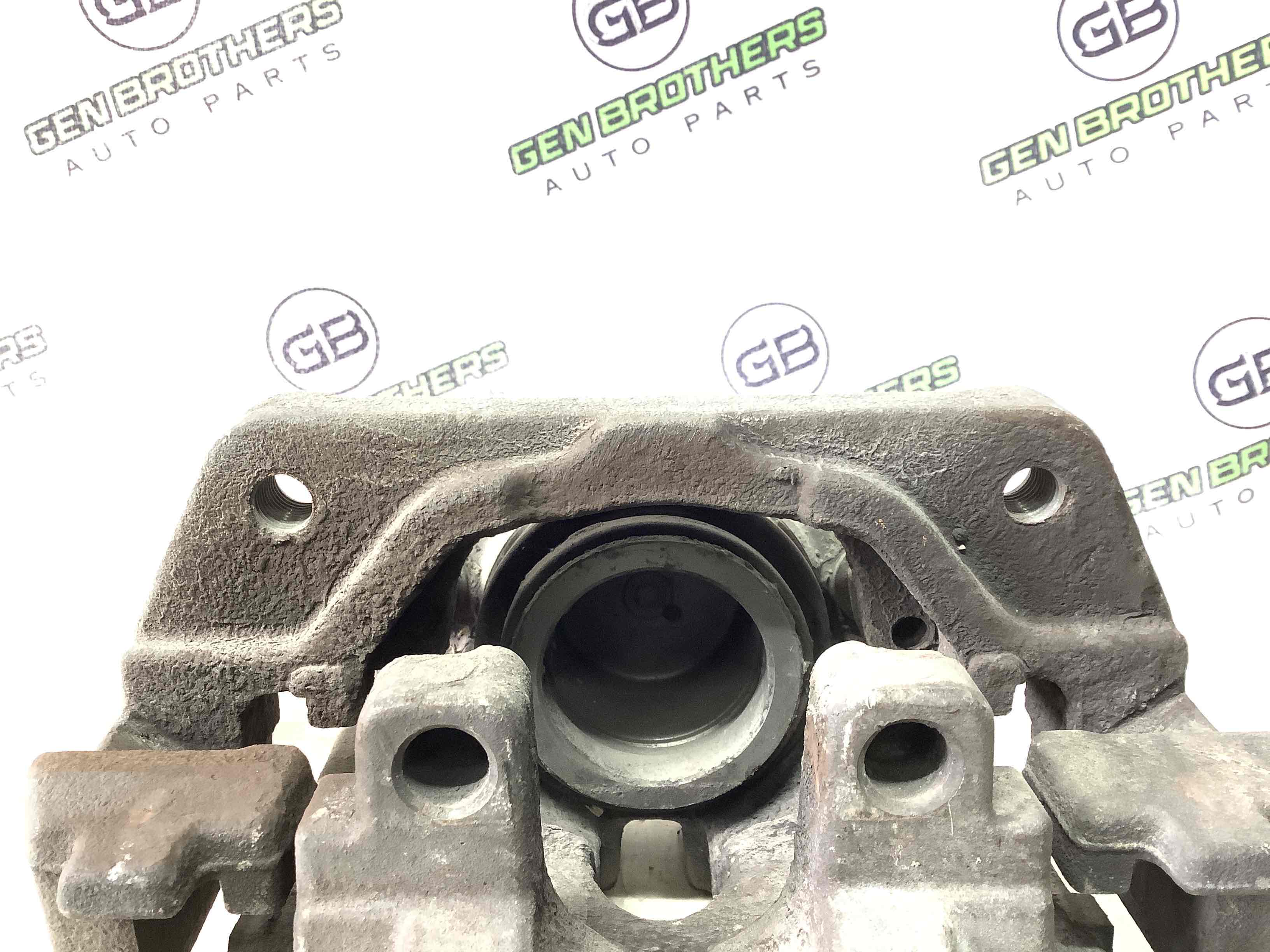 Супорт передній лівий