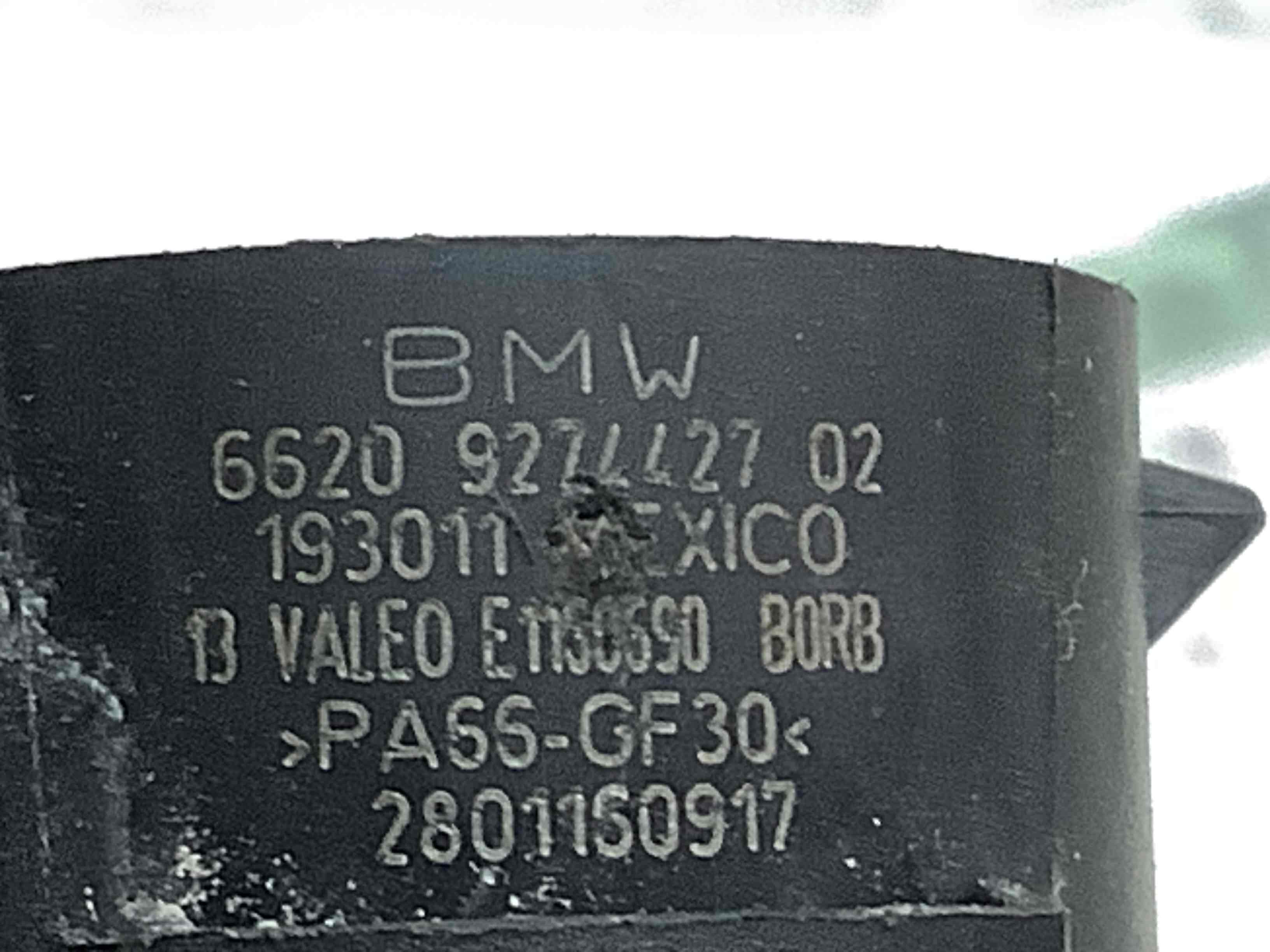 Парктронік, кріплення, корпус