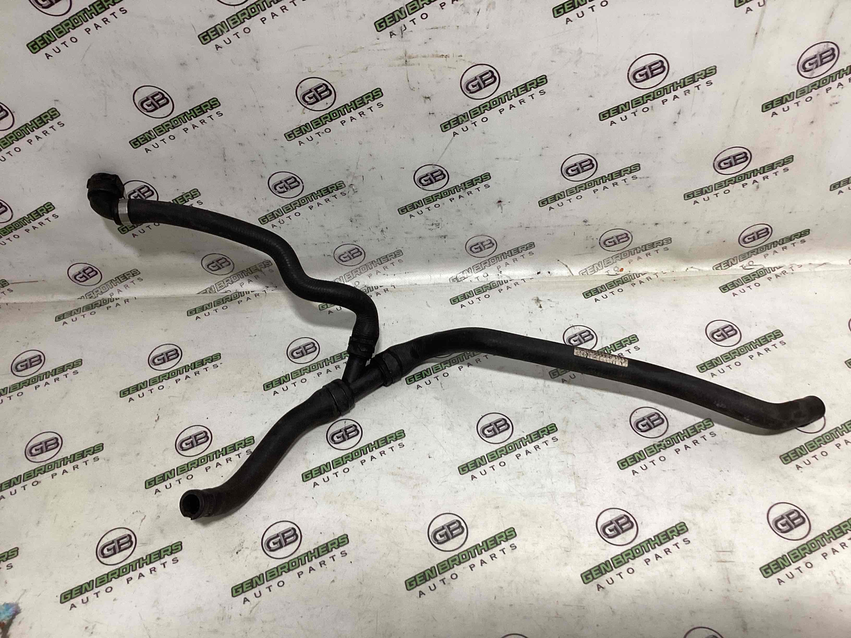 Патрубок радіаторів