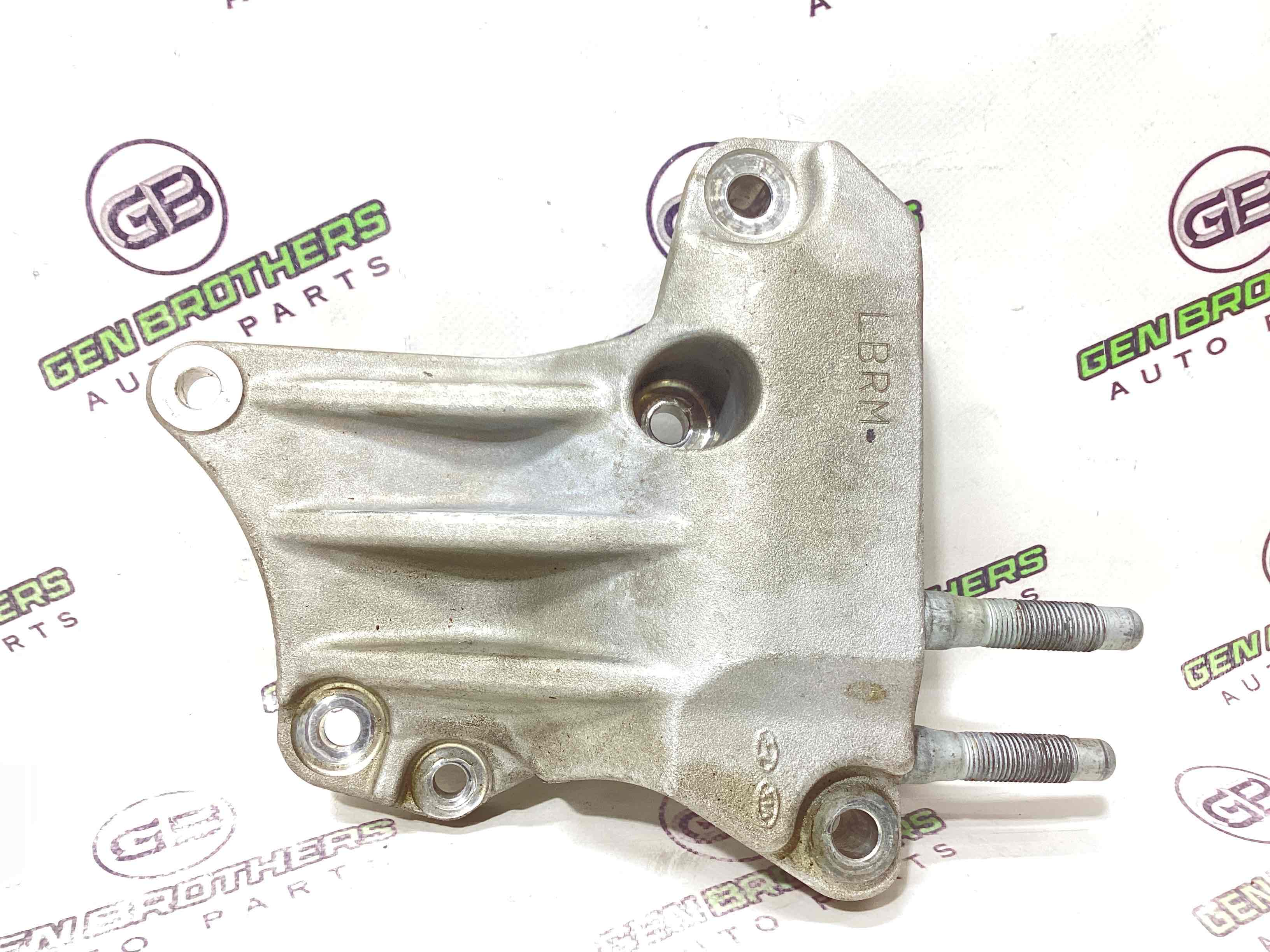 Кронштейн двигуна опорний