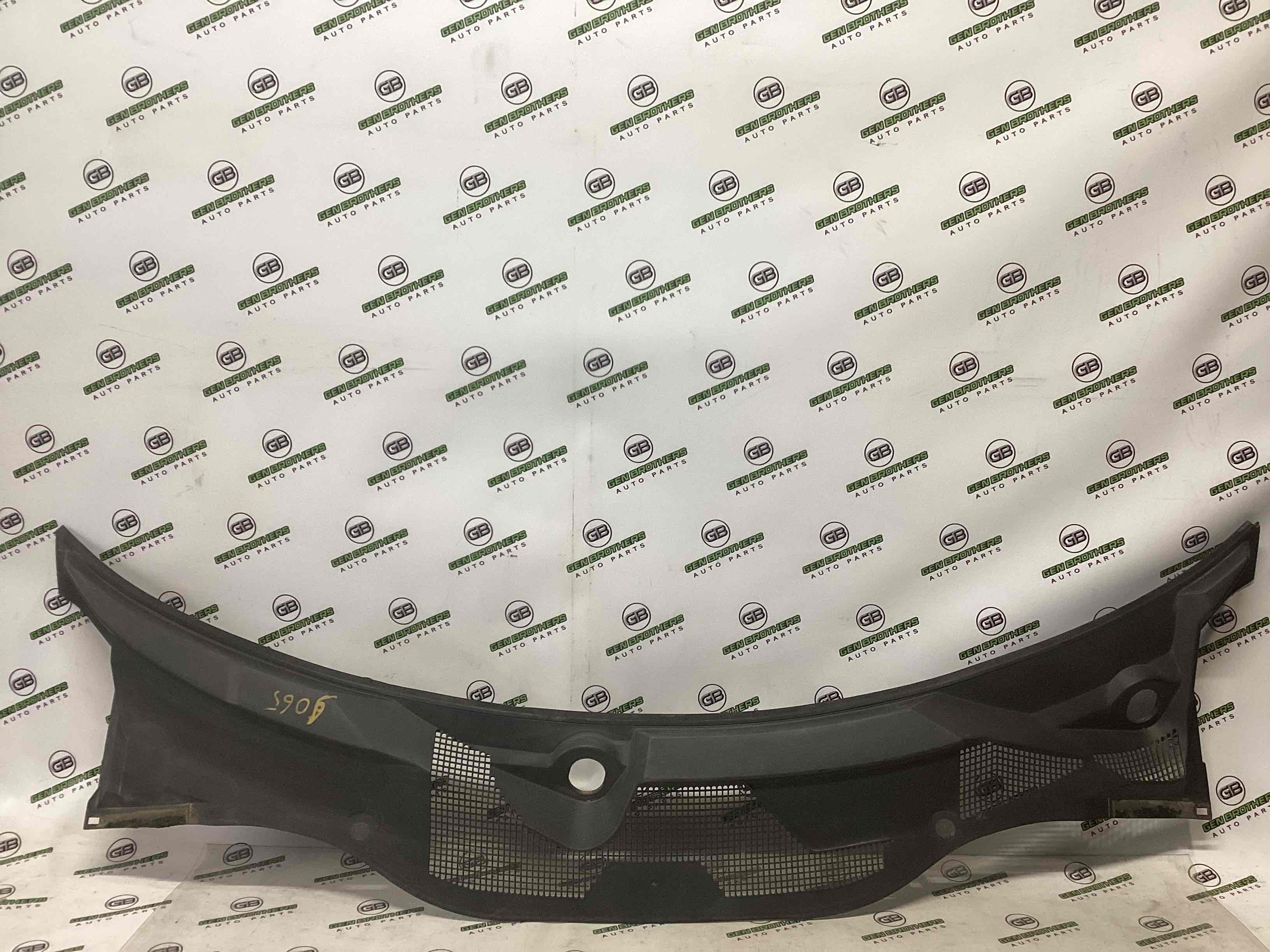 Жабо трапеції двірників, кріплення жабо