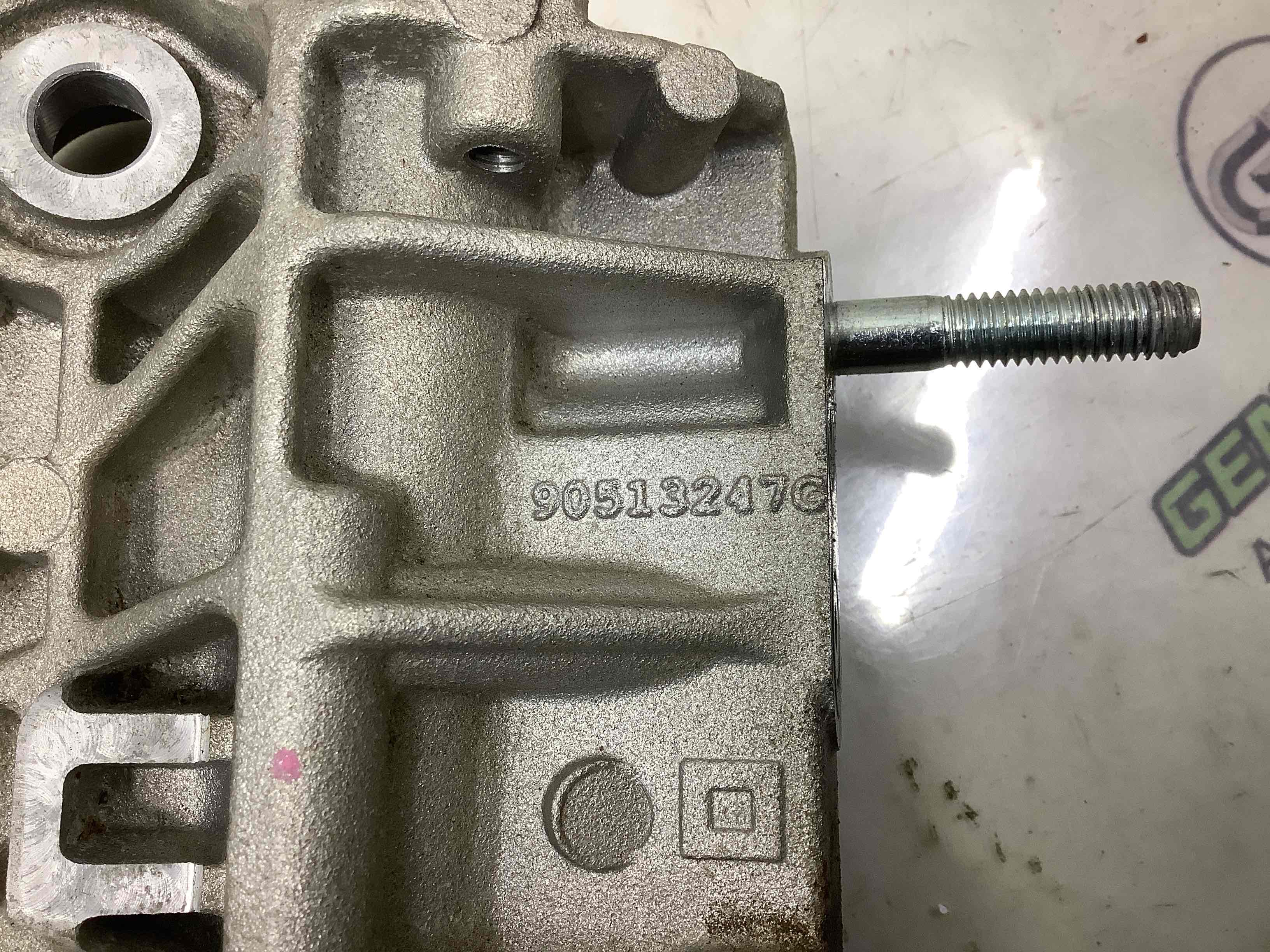 Кріплення, кронштейн