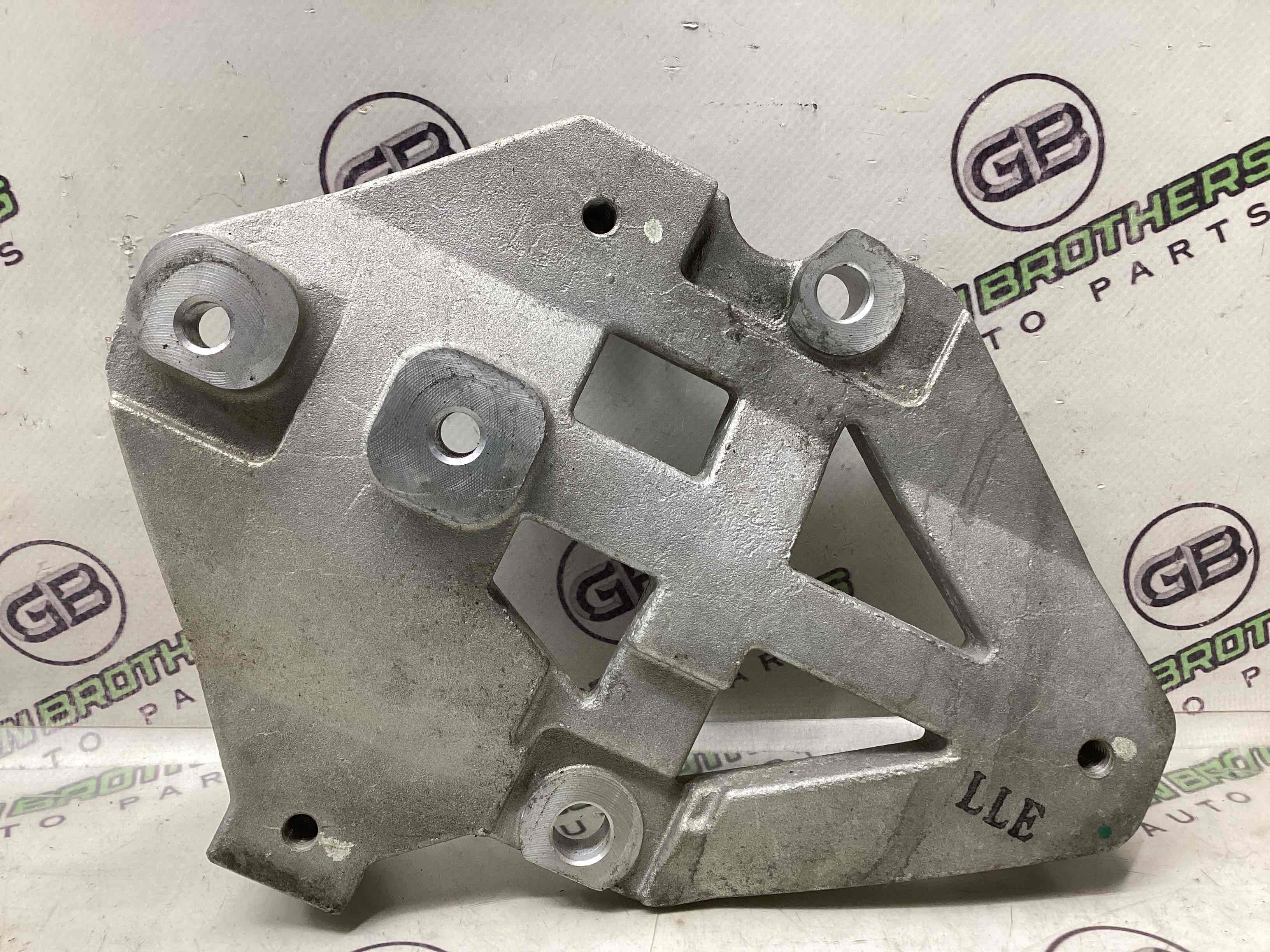 Кронштейн компресора кондиціонера