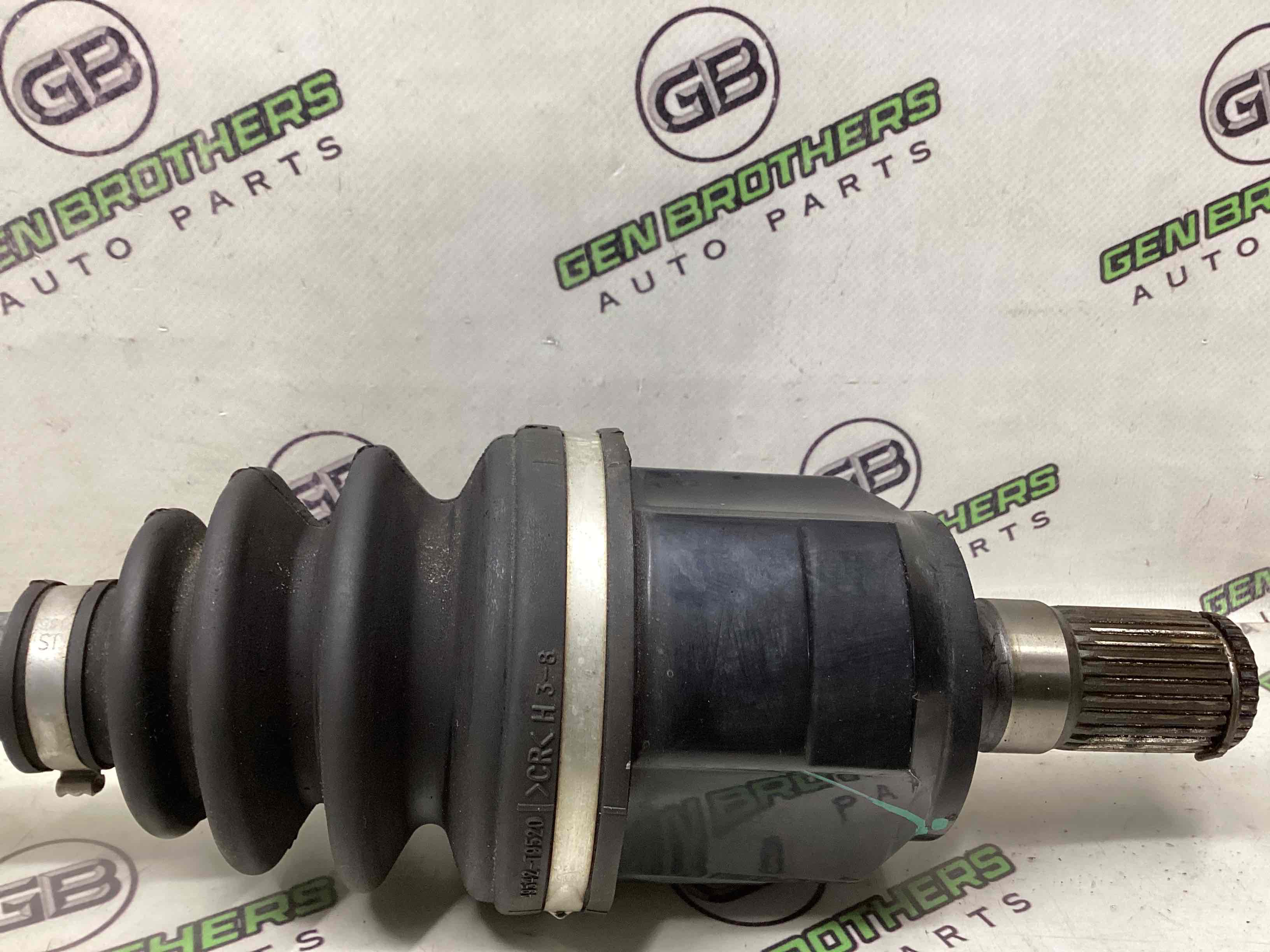 Піввісь передня ліва привідний вал, ШРУС