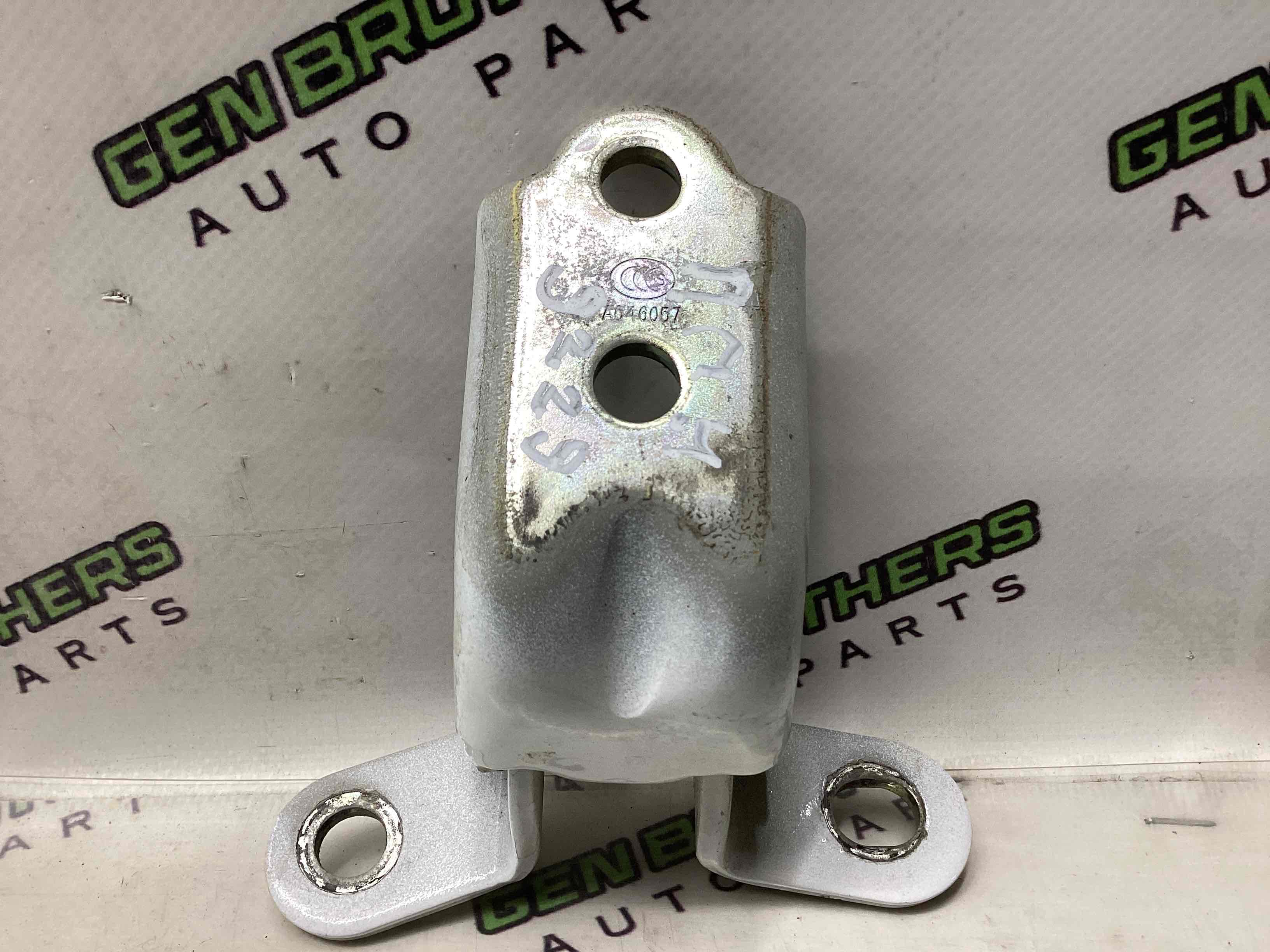 Петля двері, замок двері