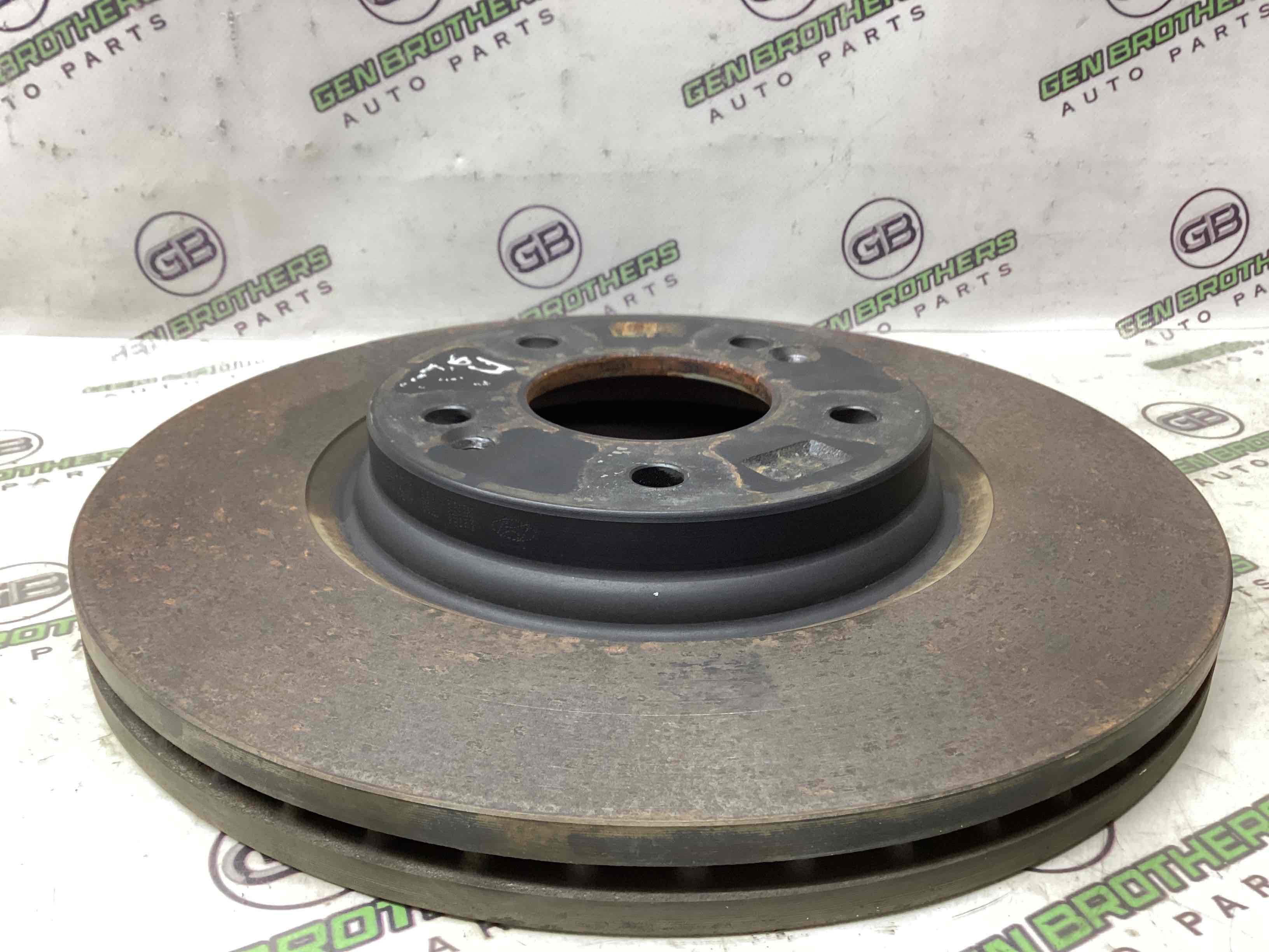 Гальмівний диск передній