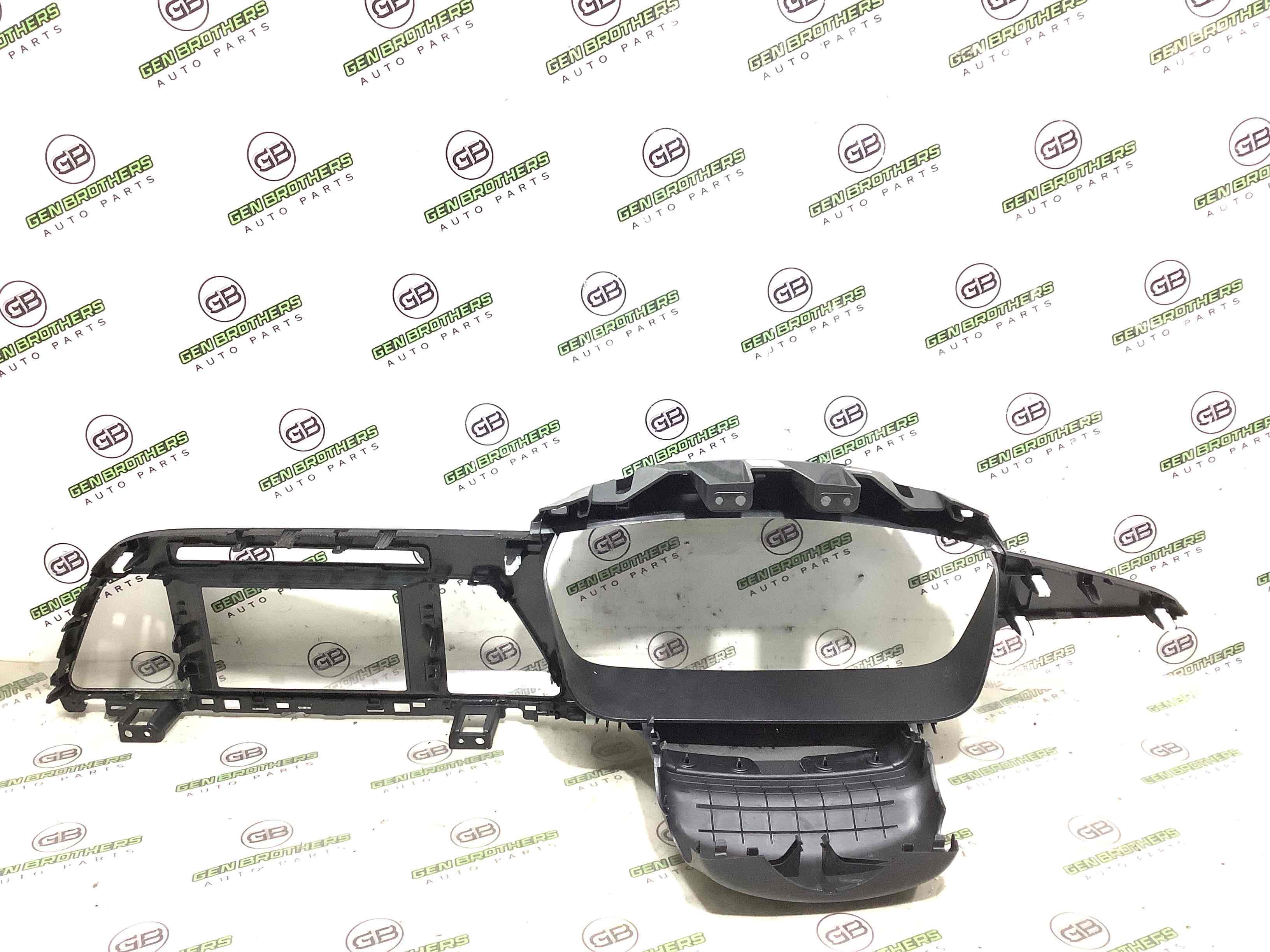 Рамка магнітоли