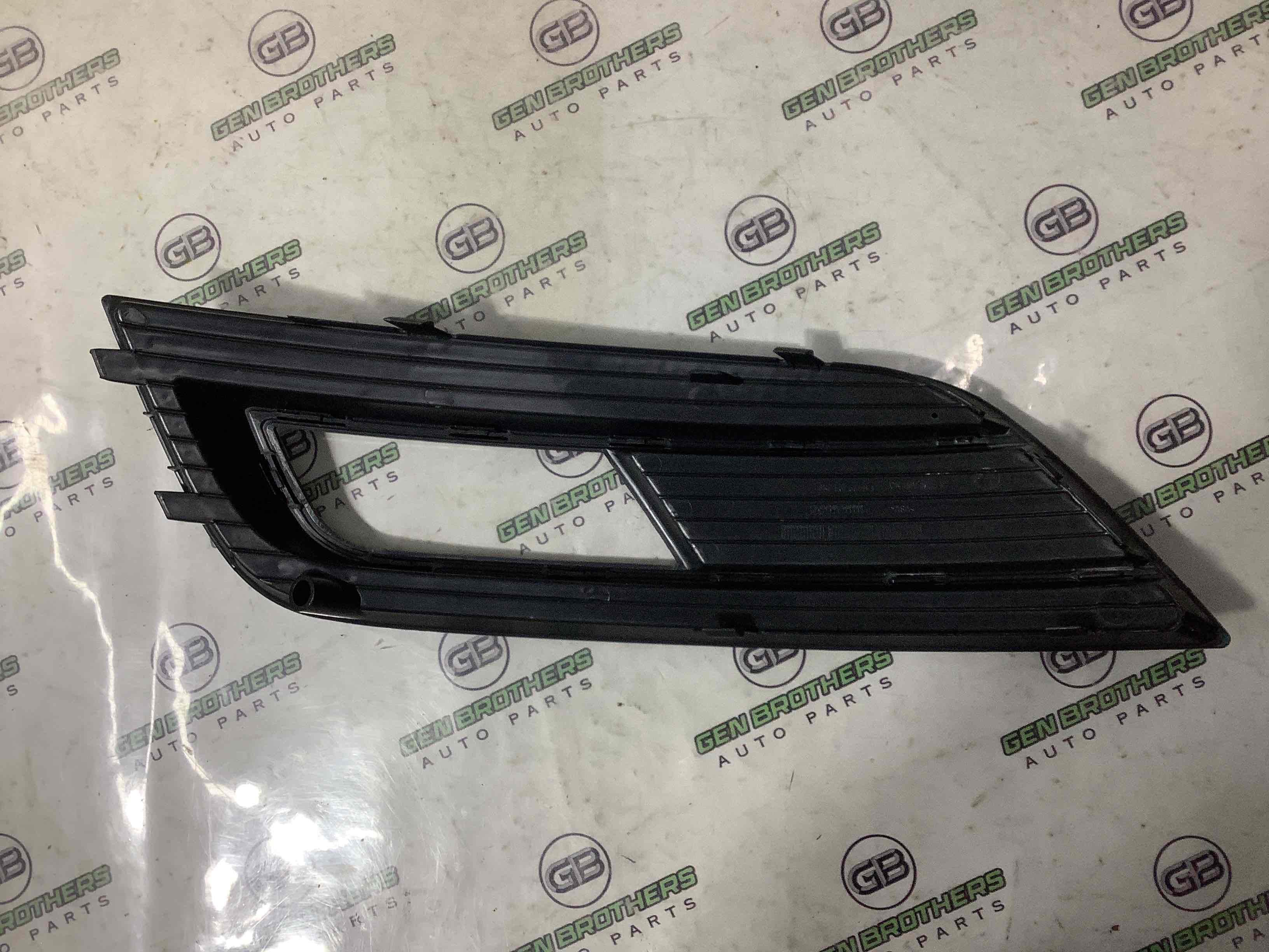 Рамка противотуманной фары, рамка поворотника