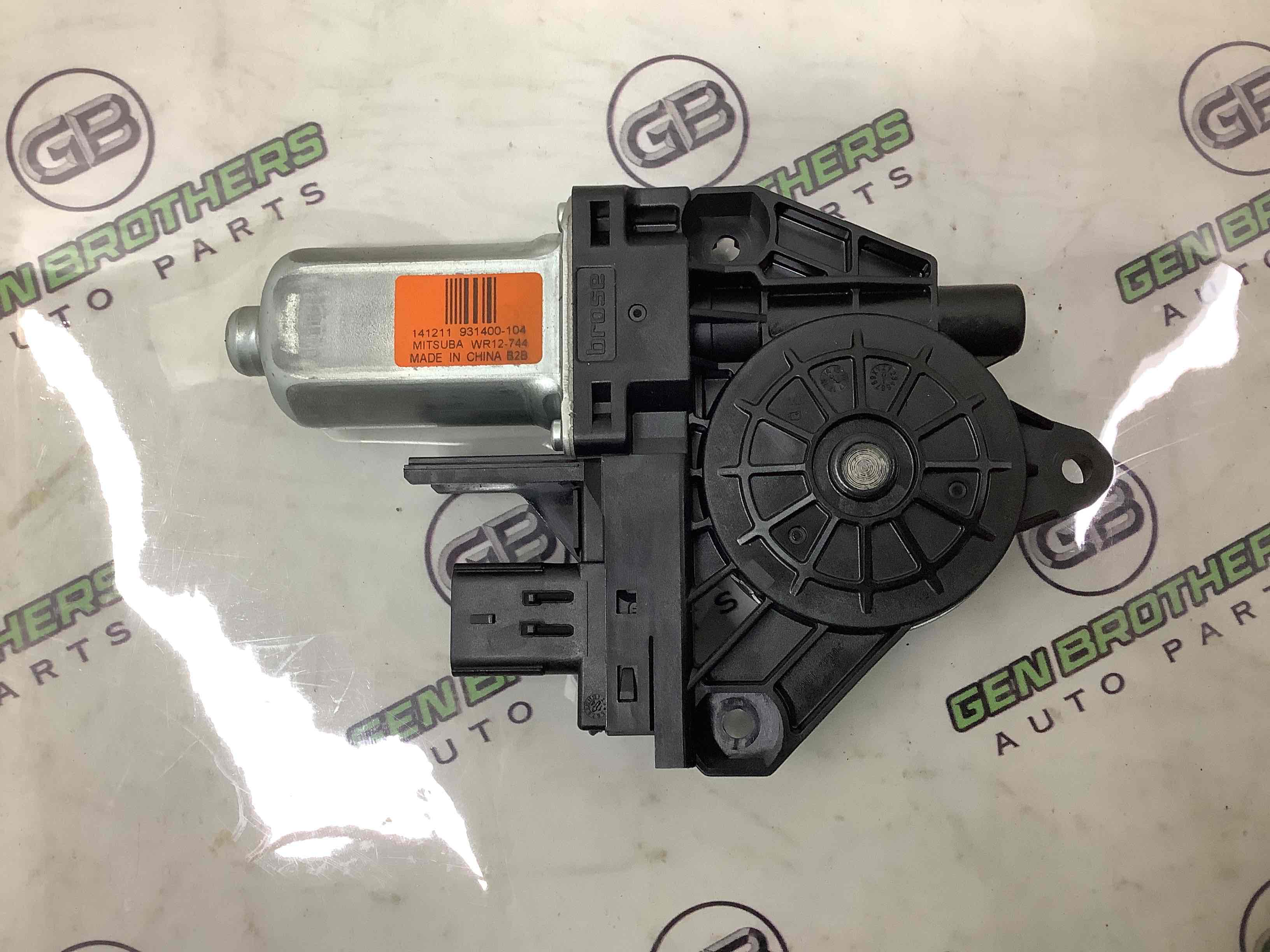 Моторчик склопідйомника