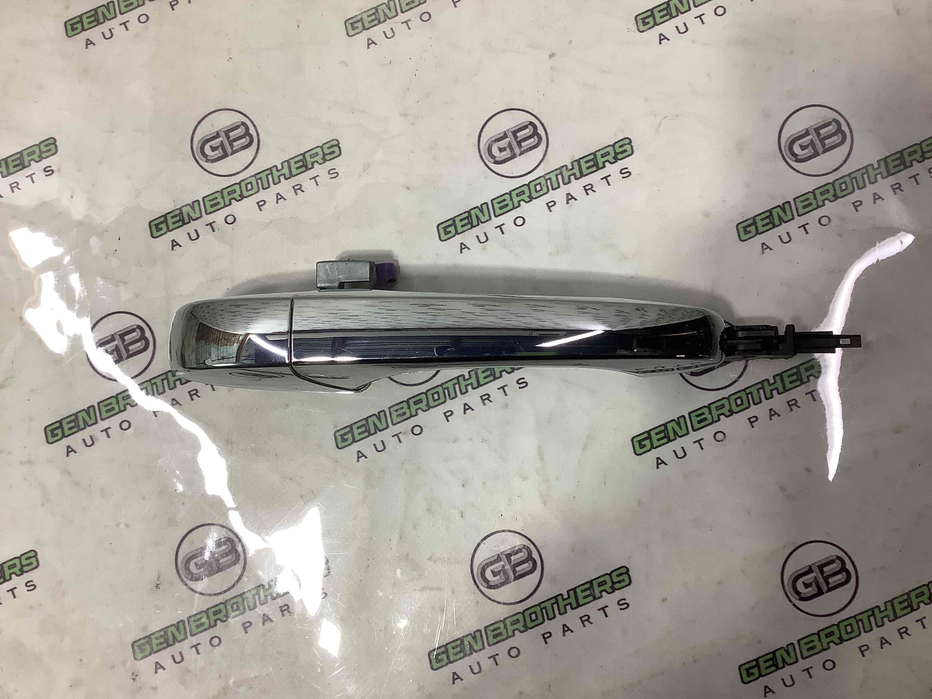 Ручка двері зовнішня