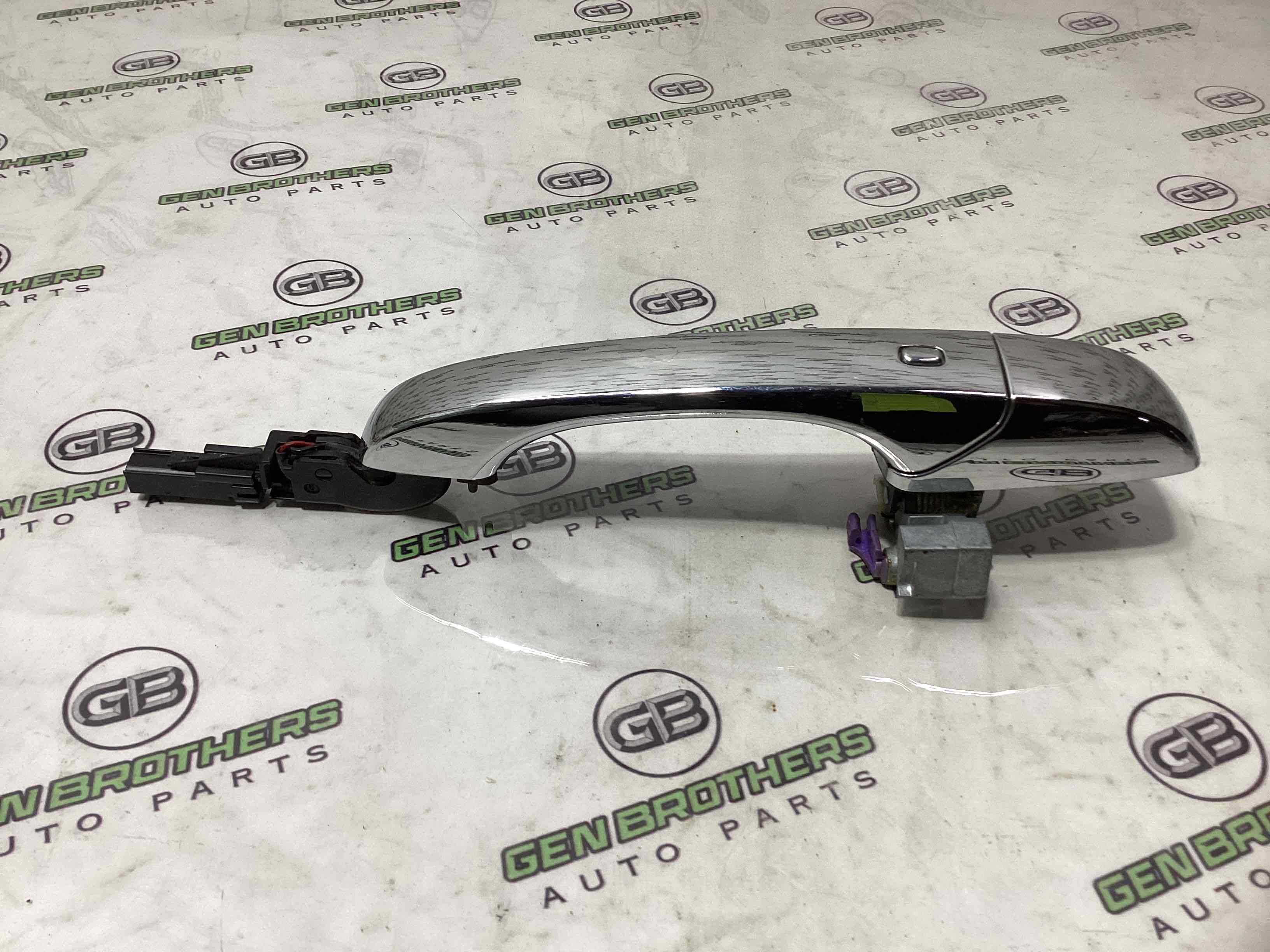 Ручка двері зовнішня