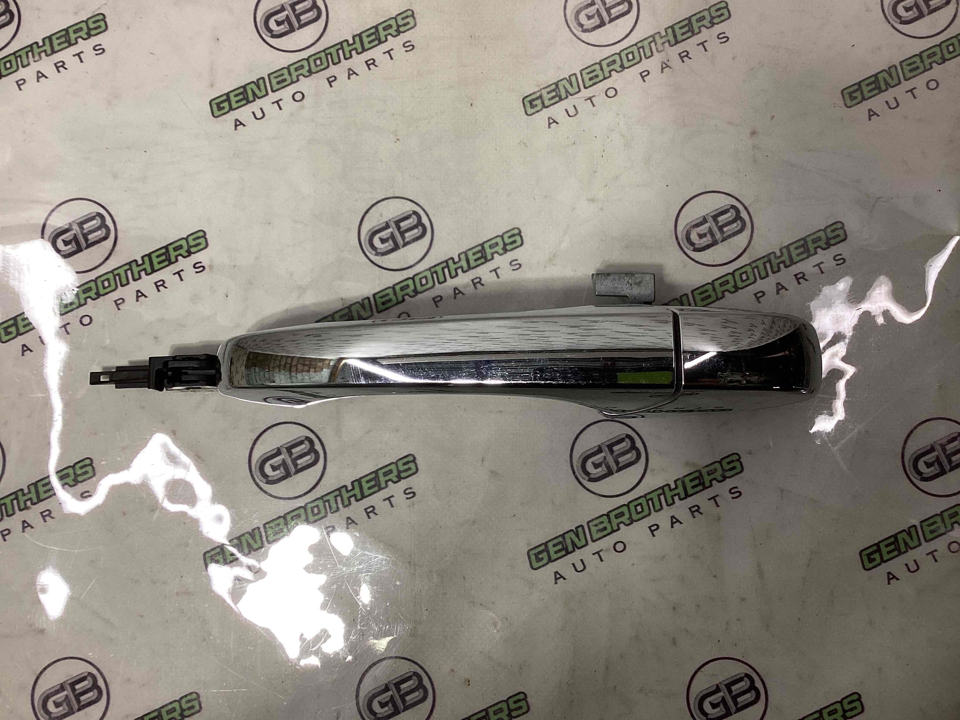 Ручка двері зовнішня