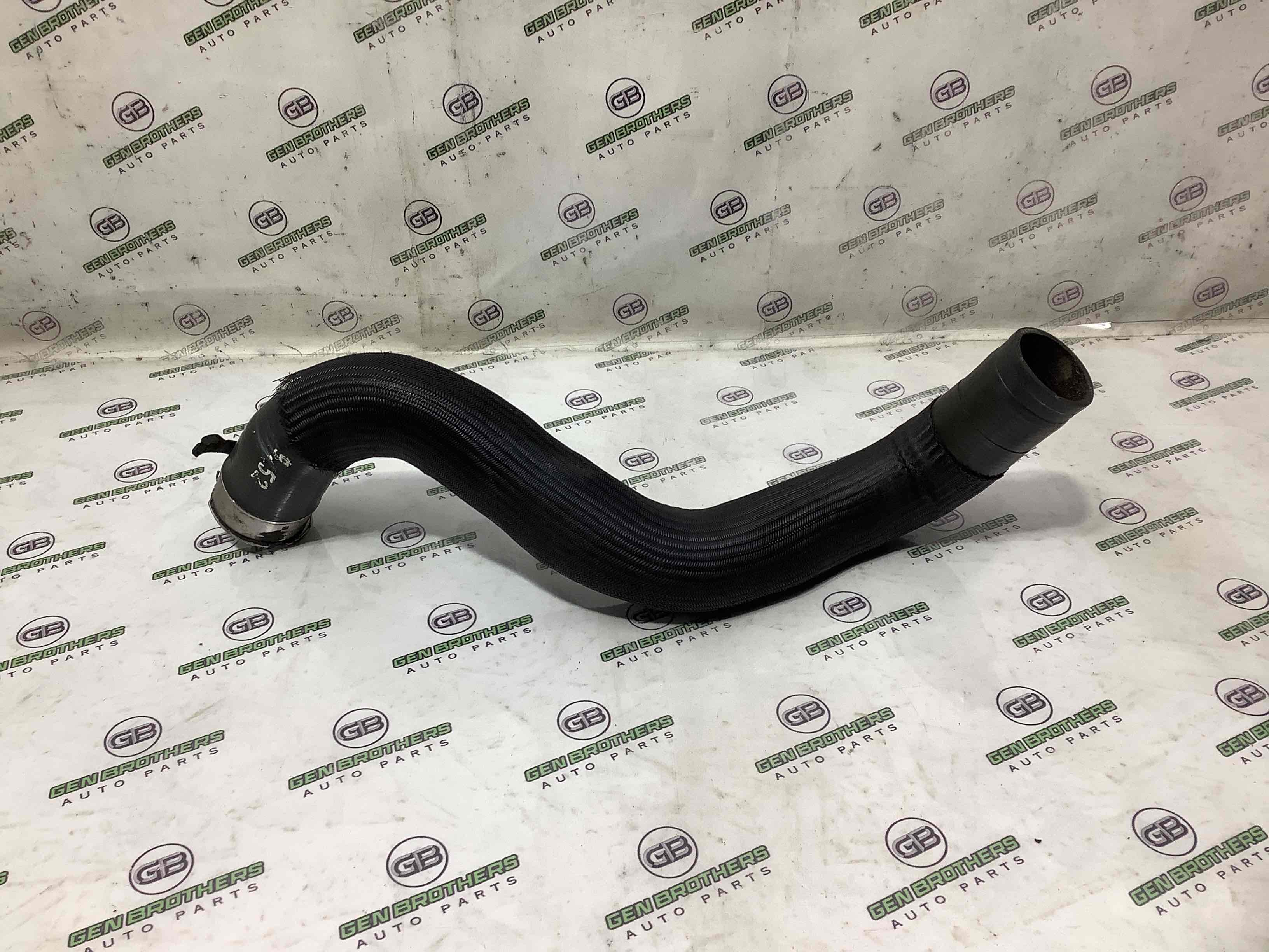 Патрубок інтеркулера